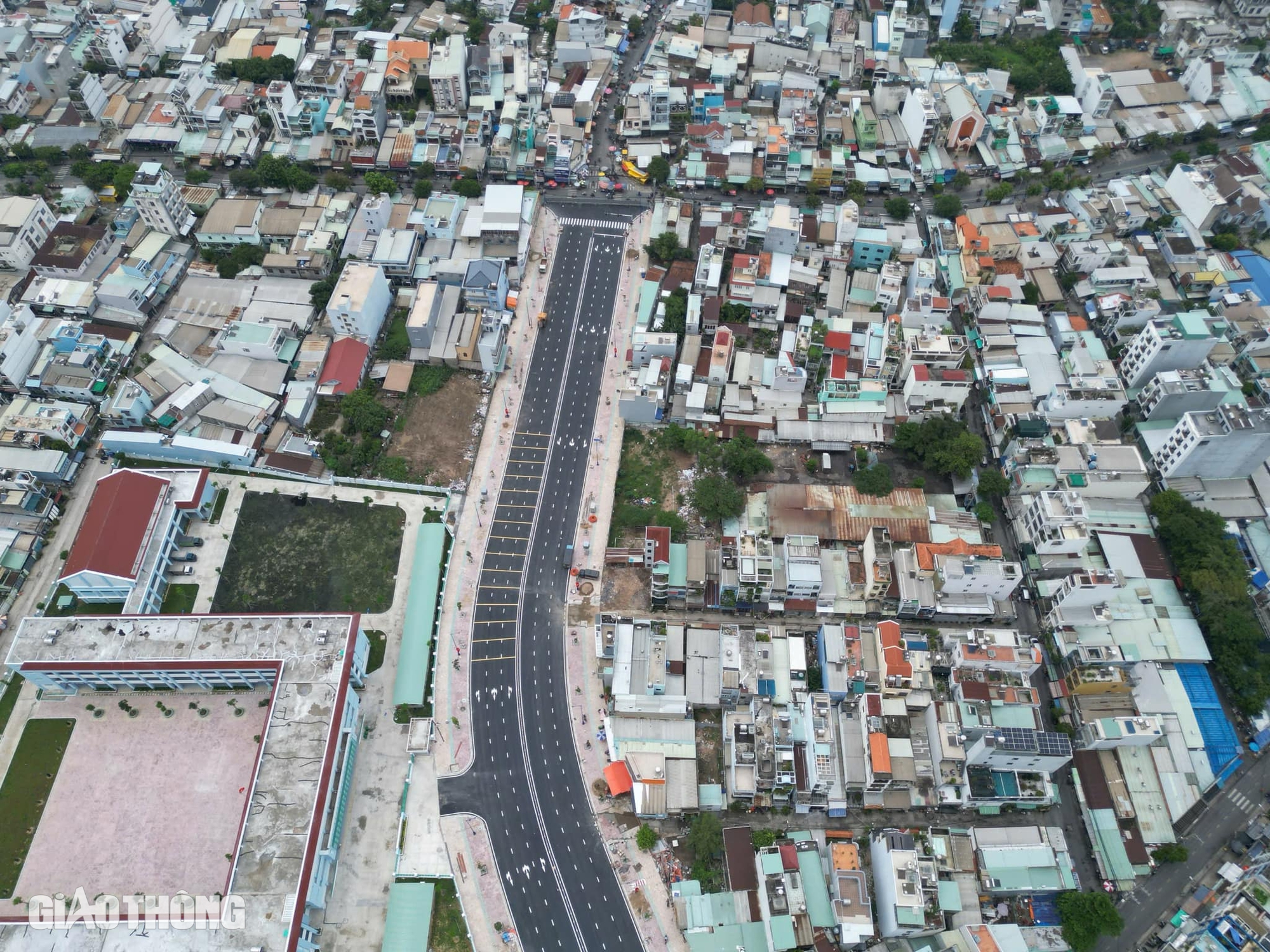 Thông xe đường Tên Lửa ở TP.HCM: Món quà cho năm học mới- Ảnh 3. Thông xe đường Tên Lửa ở TP.HCM: Món quà cho năm học mới- Ảnh 3.