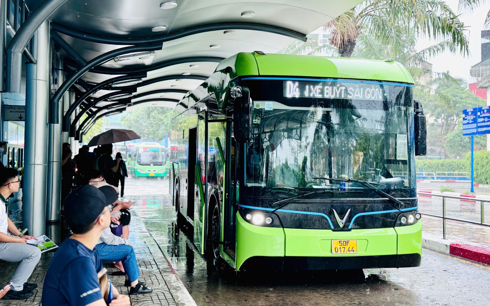 TP.HCM sẽ c&oacute; 3.317 xe bu&yacute;t điện v&agrave;o năm 2030
