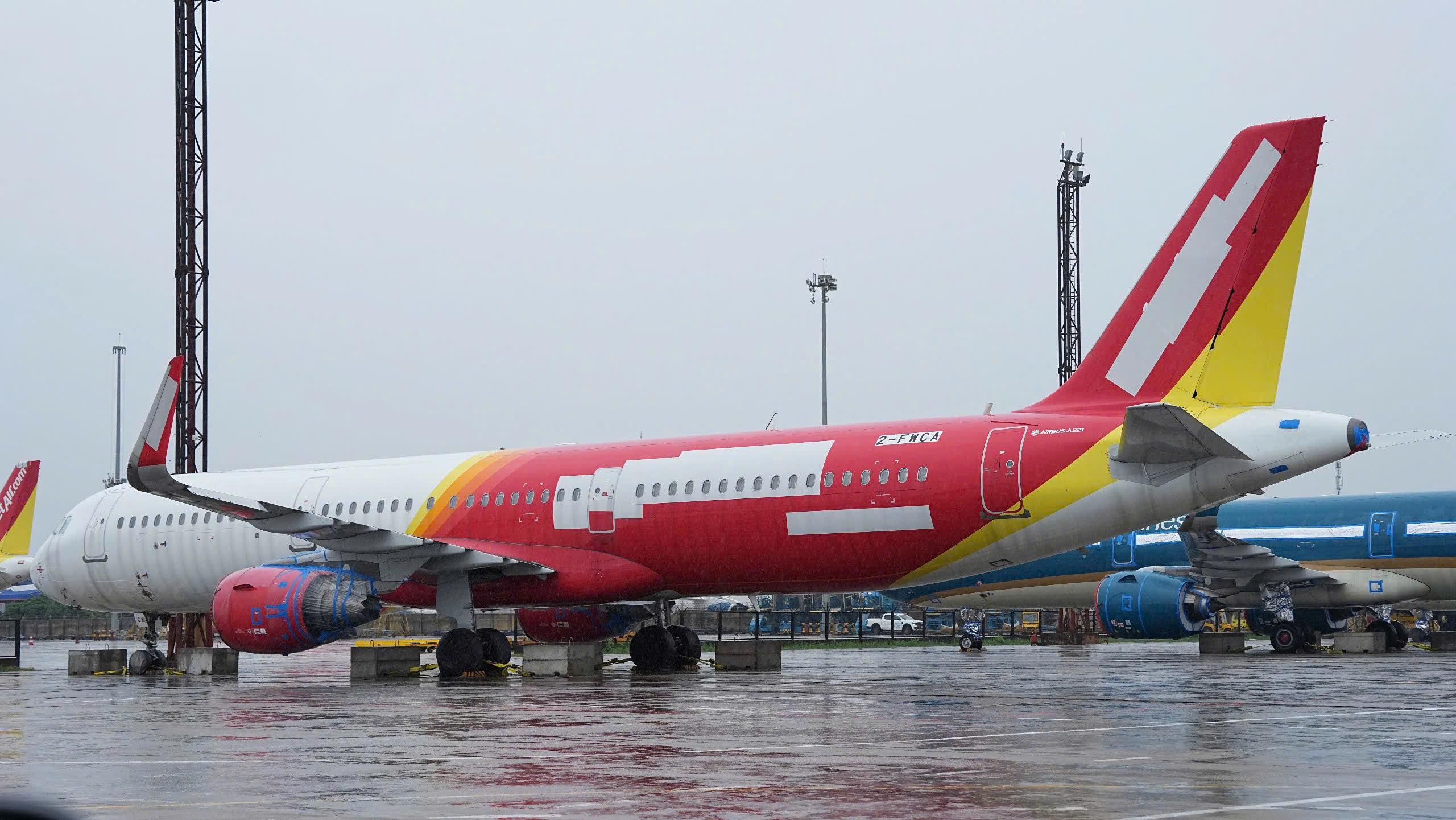 S&acirc;n bay Nội B&agrave;i trước giờ tạm đ&oacute;ng cửa v&igrave; b&atilde;o số 3- Ảnh 10.