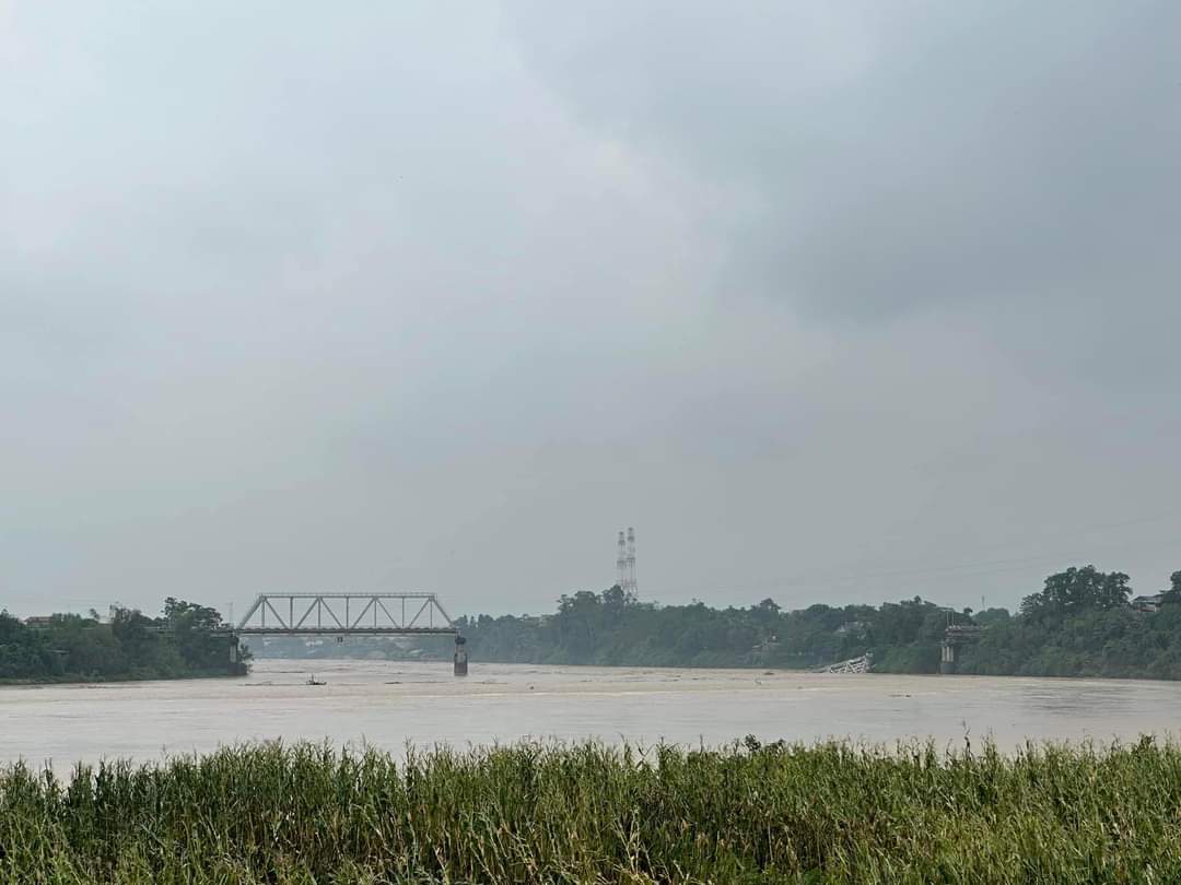 V&igrave; sao cầu Phong Ch&acirc;u ở Ph&uacute; Thọ bị sập?- Ảnh 2.