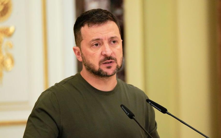 Tổng thống Zelensky tin Mỹ sẽ s&aacute;t c&aacute;nh c&ugrave;ng Ukraine trong xung đột với Nga