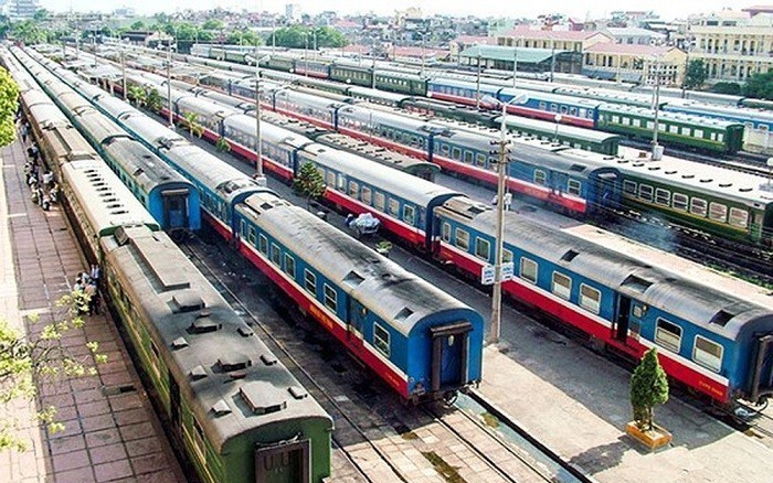 Đột ph&aacute; thể chế, tạo đ&ograve;n bẩy ph&aacute;t triển đường sắt