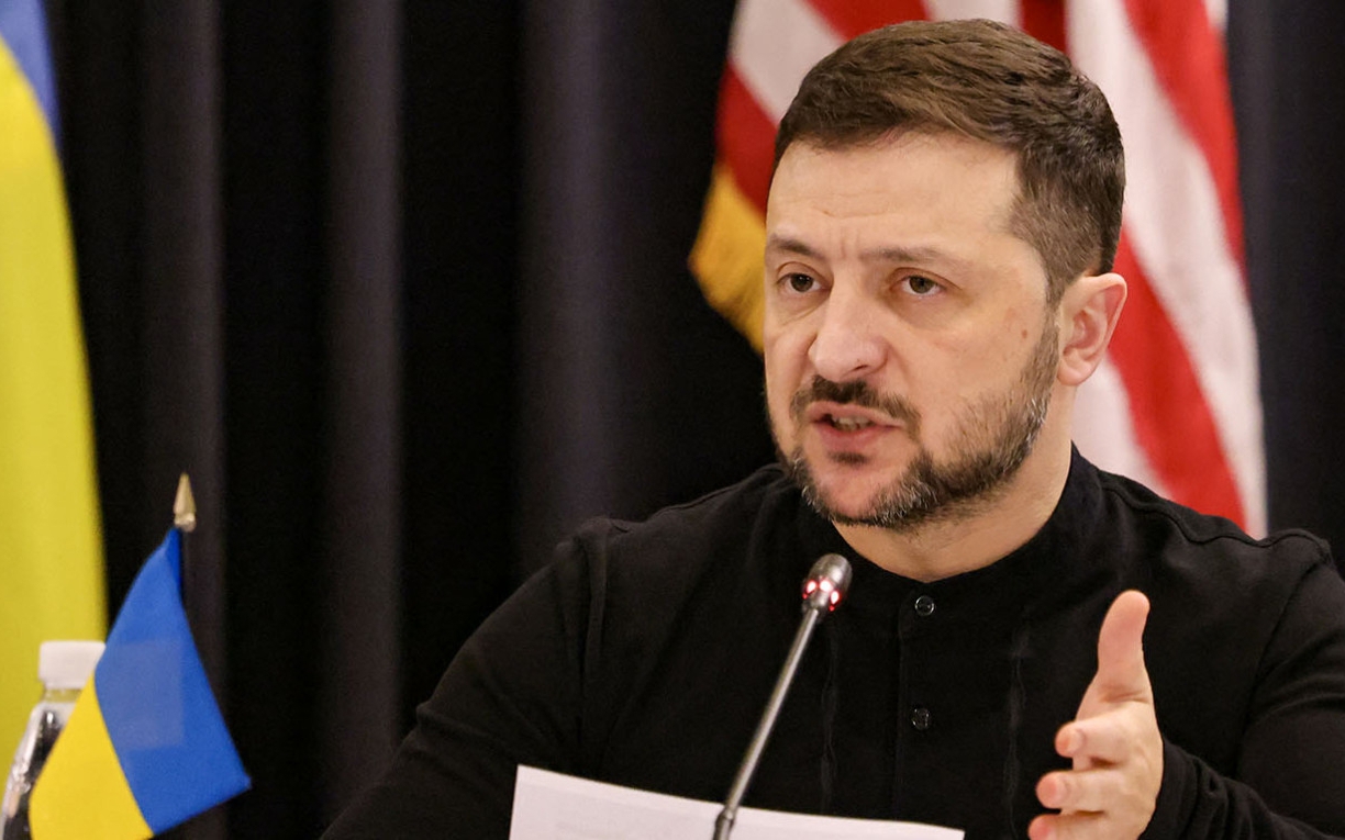 Tổng thống Zelensky ủng hộ phương T&acirc;y đưa qu&acirc;n tới Ukraine