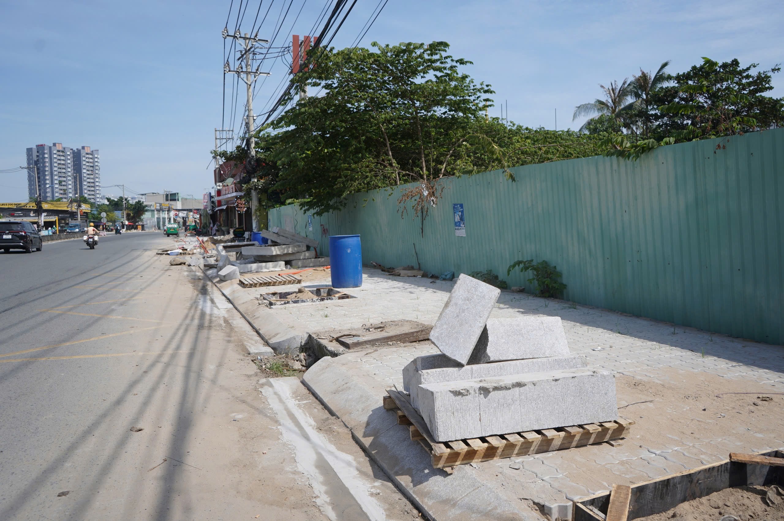 Cận cảnh tuyến đường 800 tỷ ph&iacute;a đ&ocirc;ng TP.HCM sắp về đ&iacute;ch sau gần 10 năm thi c&ocirc;ng- Ảnh 9.