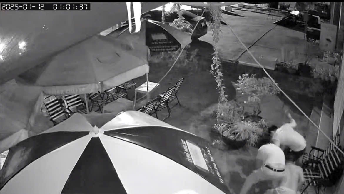 Truy x&eacute;t nh&oacute;m người đ&aacute;nh tới tấp t&agrave;i xế taxi c&ocirc;ng nghệ ở B&igrave;nh Dương- Ảnh 1.