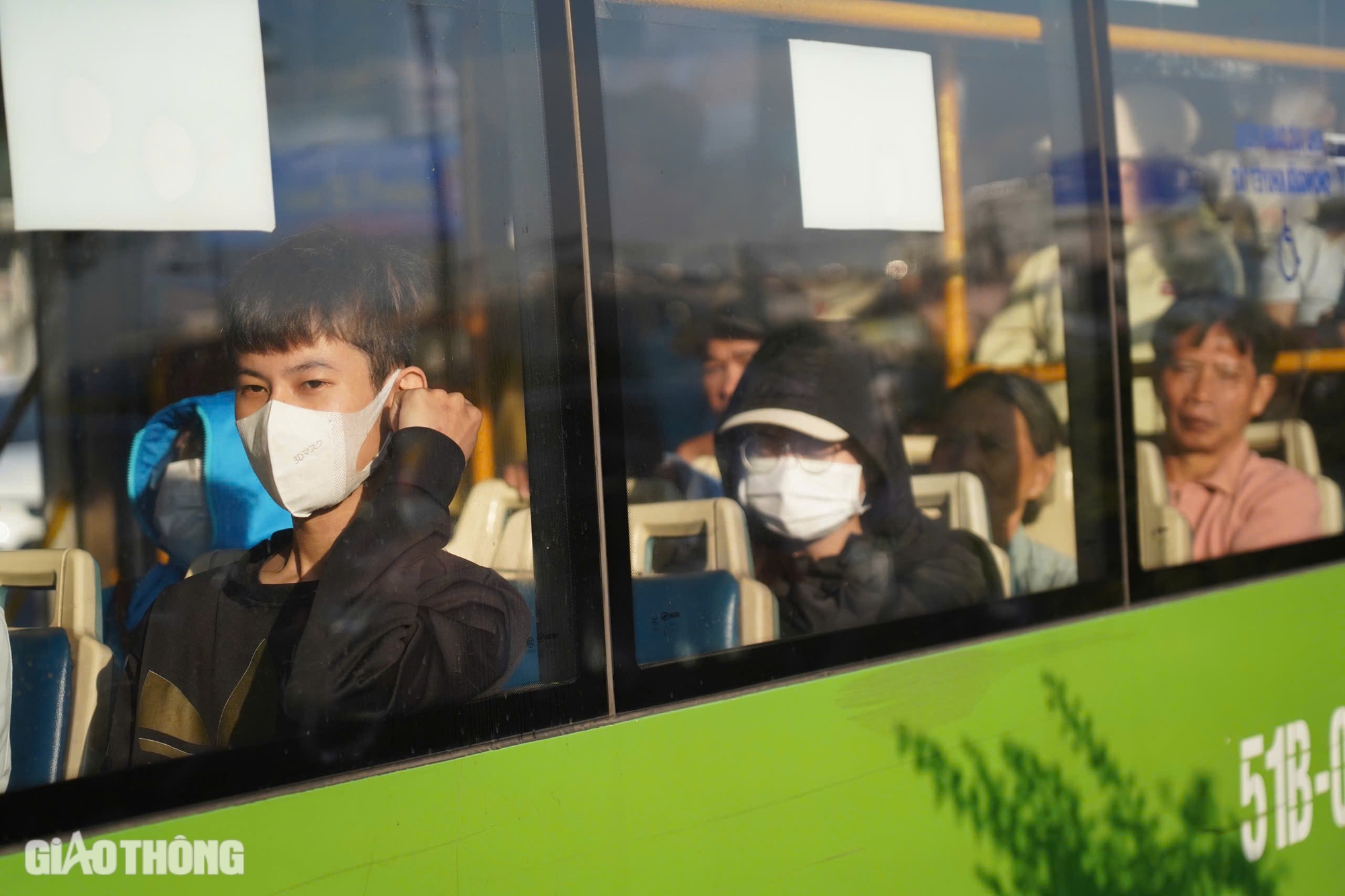 Bất ngờ với giao thông trung tâm TP.HCM ngày đầu tuần- Ảnh 11. Bất ngờ với giao thông trung tâm TP.HCM ngày đầu tuần- Ảnh 11.