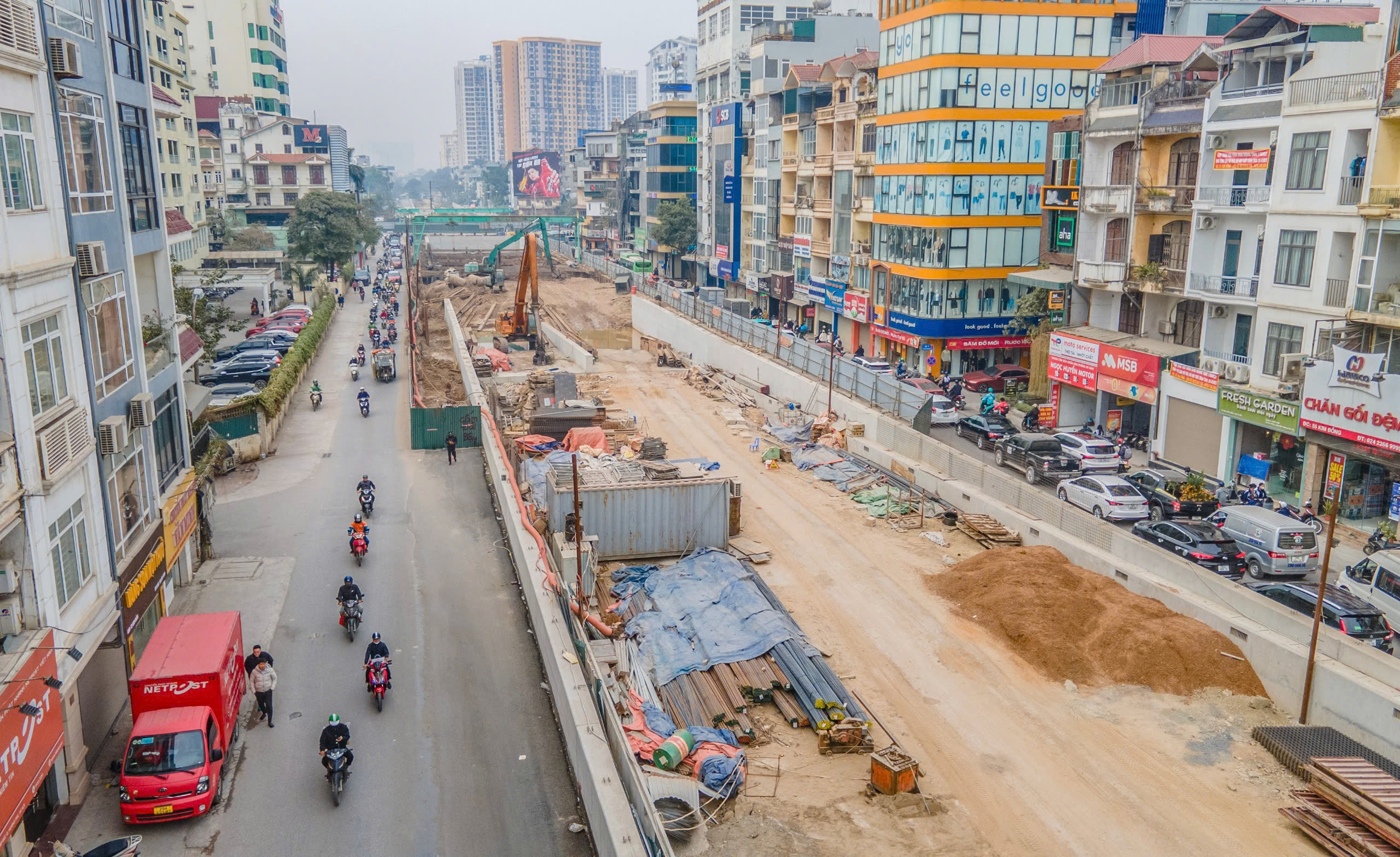 H&agrave; Nội: To&agrave;n cảnh đường Giải Ph&oacute;ng - Kim Đồng sau khi nh&agrave; thầu ho&agrave;n trả mặt đường- Ảnh 9.
