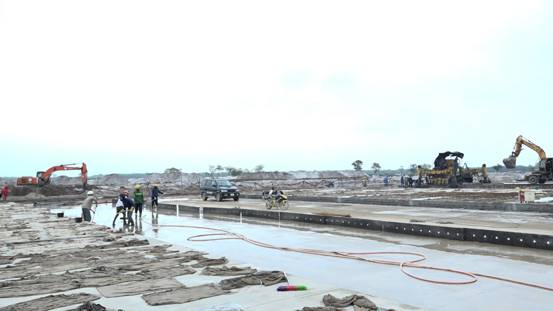 Dự &aacute;n Cảng h&agrave;ng kh&ocirc;ng Quảng Trị đang thi c&ocirc;ng thế n&agrave;o?- Ảnh 2.