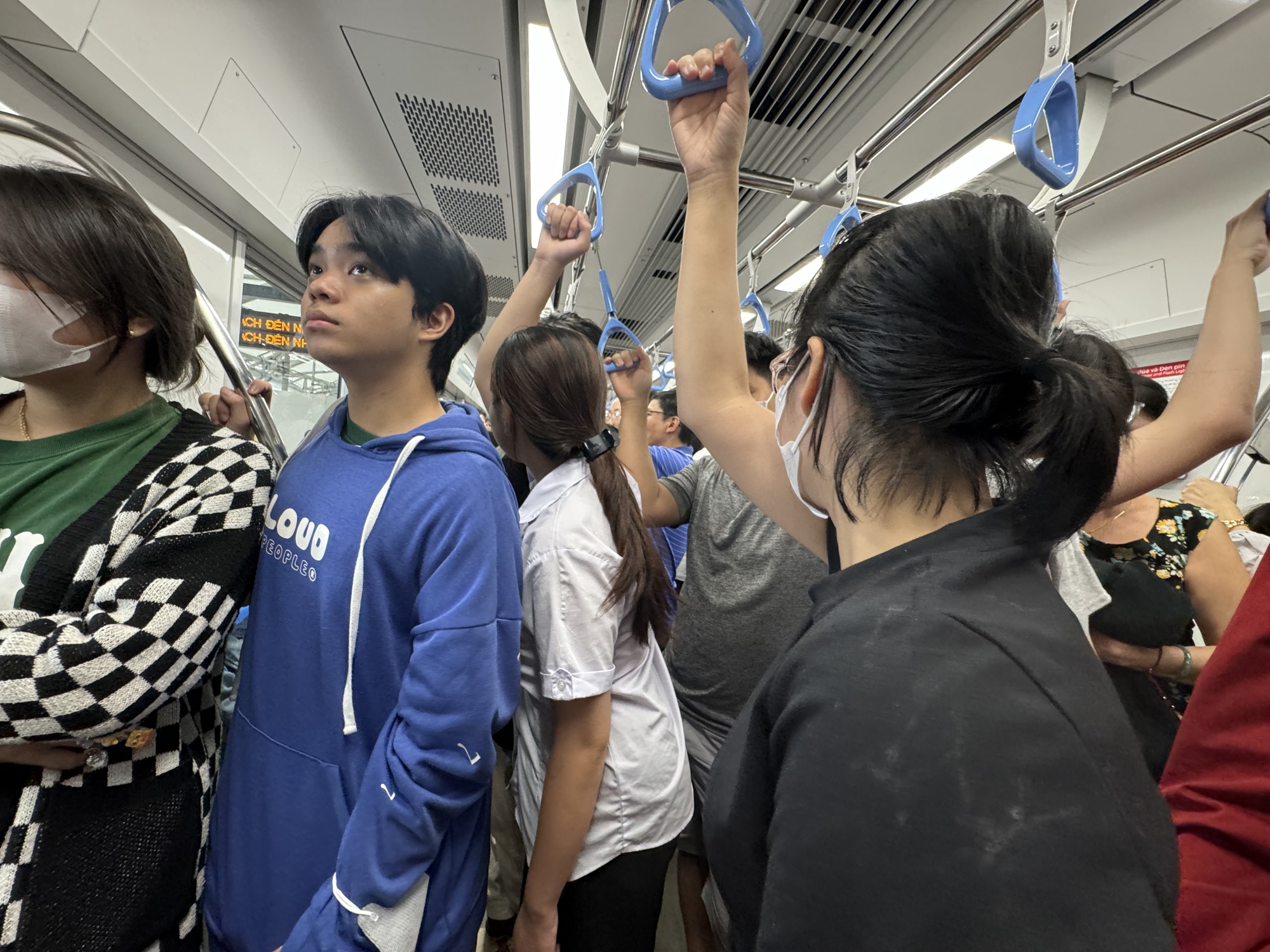 Sẽ đề xuất lập Quỹ Ph&aacute;t triển hạ tầng v&ugrave;ng Đ&ocirc;ng Nam Bộ- Ảnh 3.