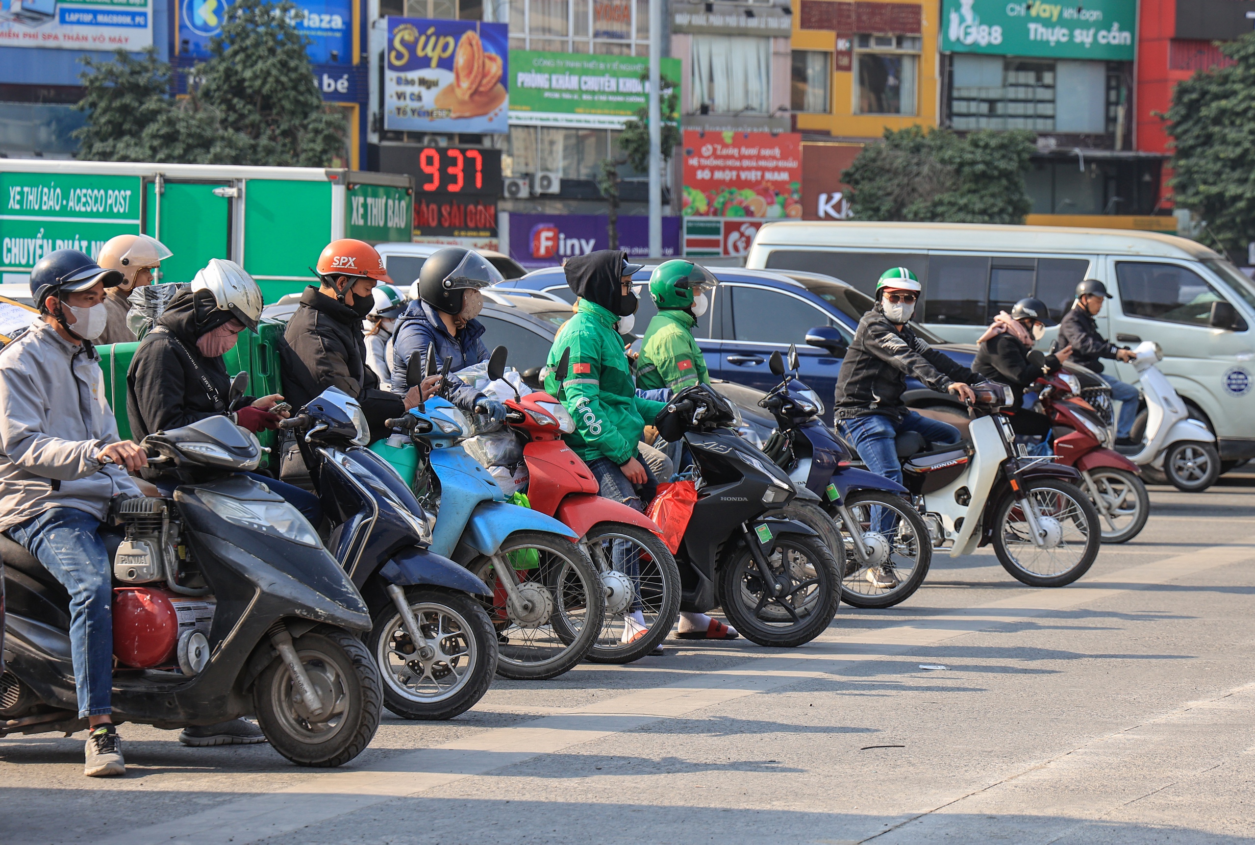 Những n&uacute;t giao "kh&aacute;c lạ" sau khi Nghị định 168 c&oacute; hiệu lực- Ảnh 2.