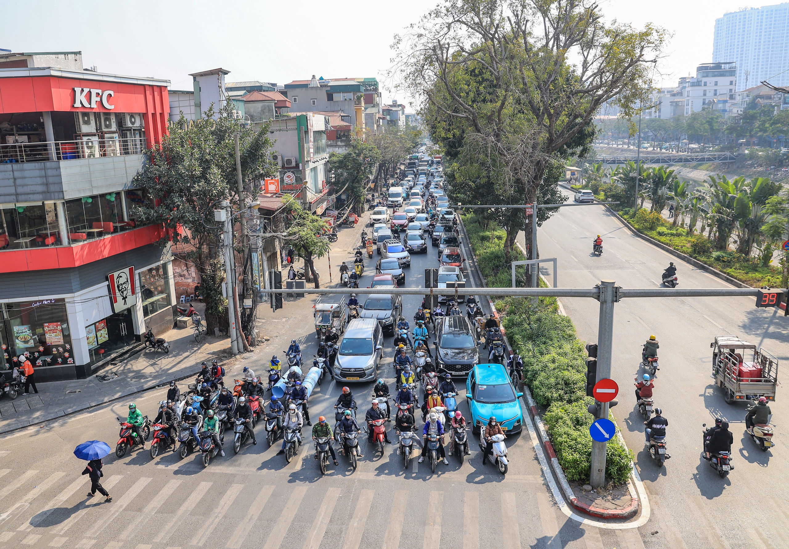 Những n&uacute;t giao "kh&aacute;c lạ" sau khi Nghị định 168 c&oacute; hiệu lực- Ảnh 3.