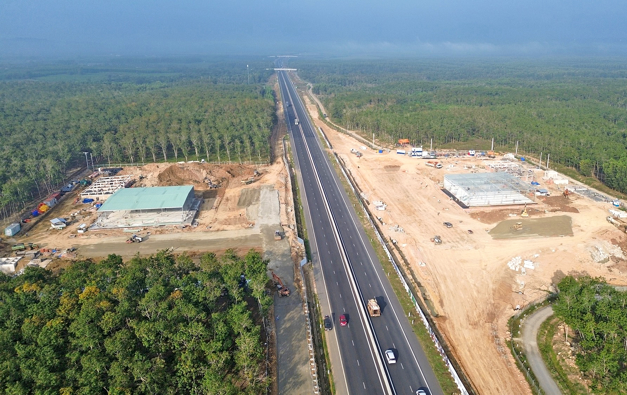 Khơi th&ocirc;ng cơ chế đầu tư trạm dừng nghỉ cao tốc- Ảnh 2.