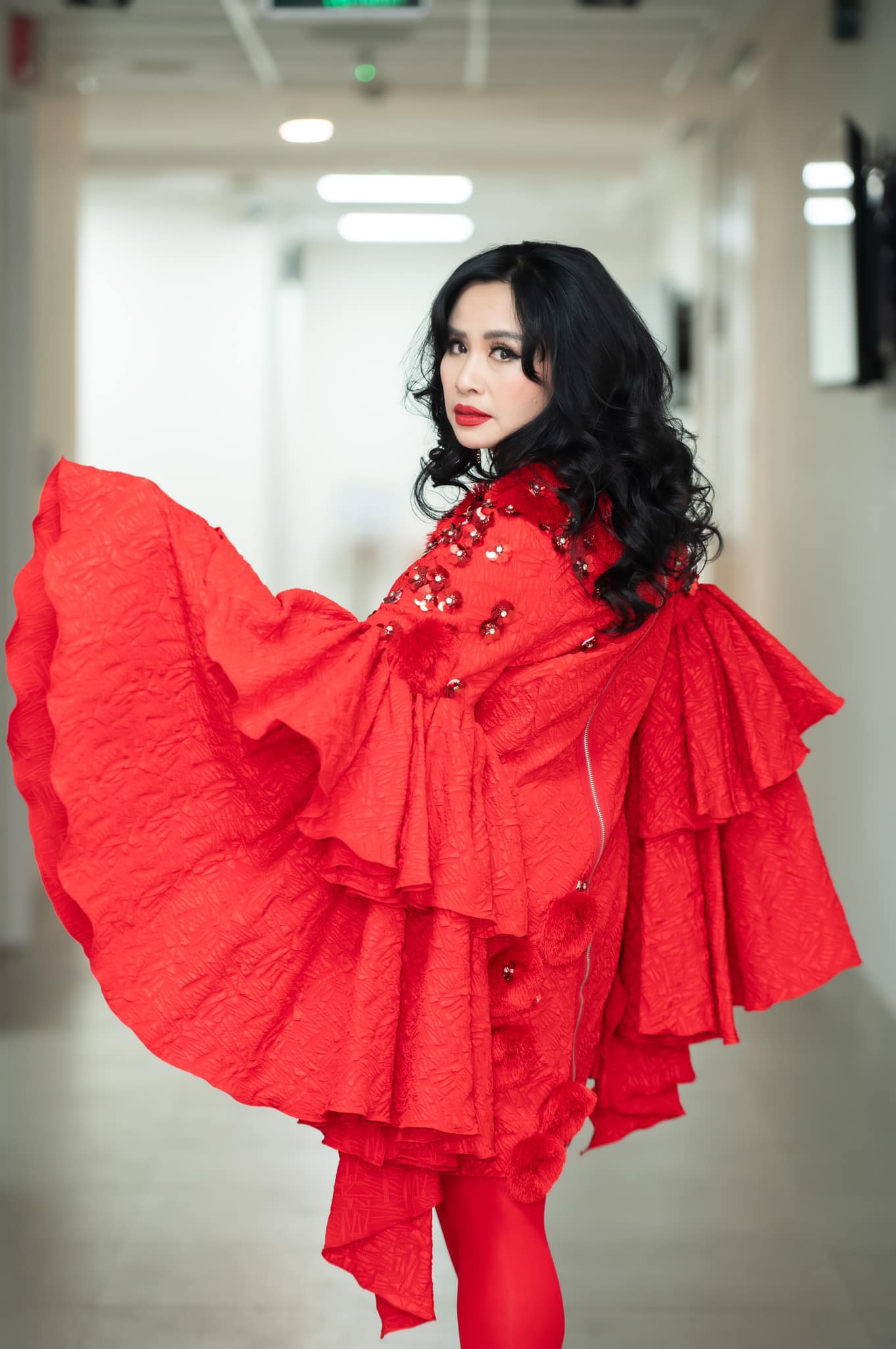 NSND Thanh Lam thừa nhận "từng rất ng&ocirc;ng"- Ảnh 4.