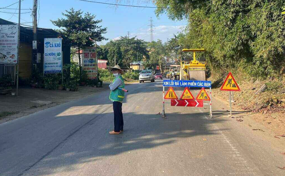 Bộ GTVT phản hồi kiến nghị mở rộng quốc lộ 12B qua Ho&agrave; B&igrave;nh- Ảnh 1.