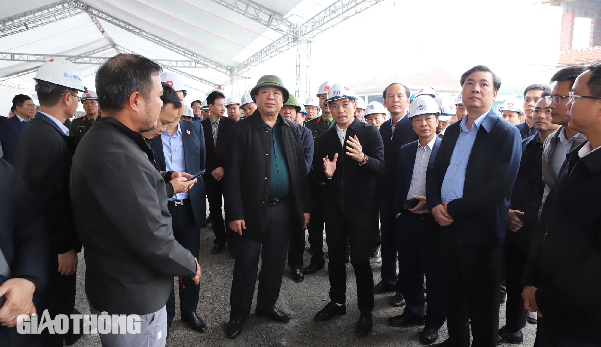 Thi c&ocirc;ng xuy&ecirc;n Tết, đưa 2 dự &aacute;n cao tốc qua Quảng B&igrave;nh về đ&iacute;ch v&agrave;o 30/4- Ảnh 3.