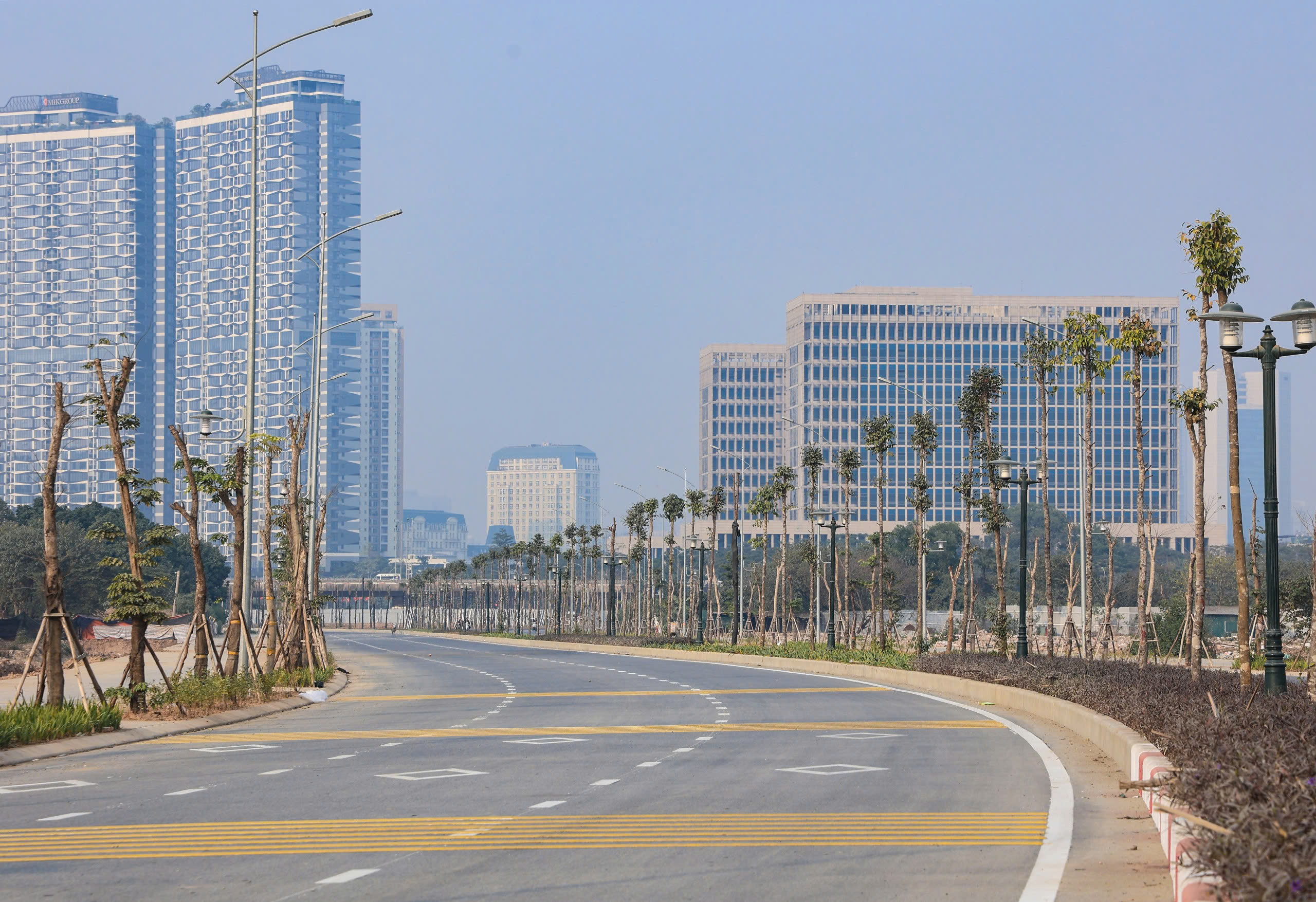 Cận cảnh đường L&ecirc; Quang Đạo trước ng&agrave;y tạm thời th&ocirc;ng tuyến- Ảnh 13.