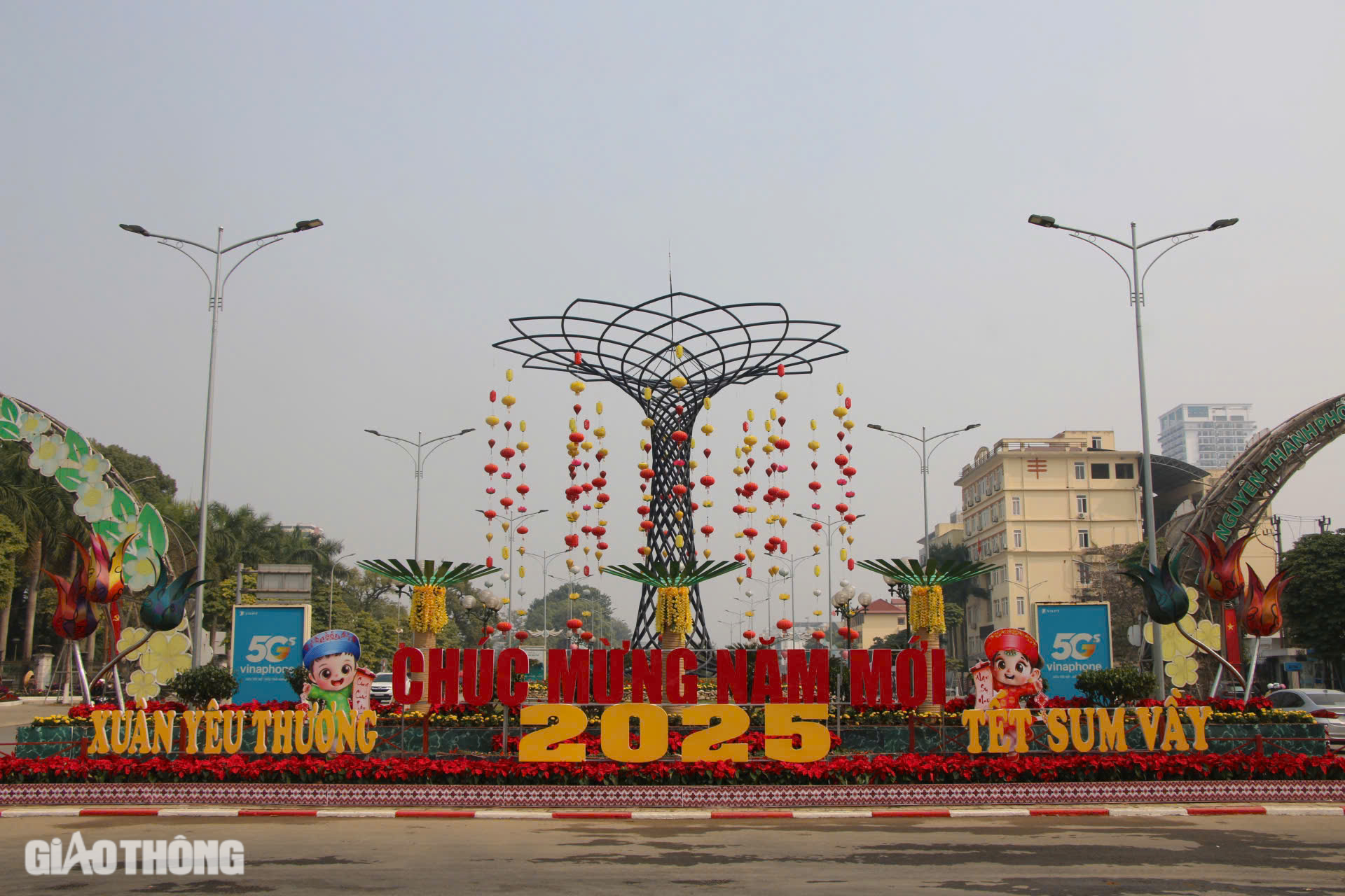 Gia đ&igrave;nh "b&eacute; Na" ngộ nghĩnh ở Th&aacute;i Nguy&ecirc;n h&uacute;t kh&aacute;ch tham quan- Ảnh 8.