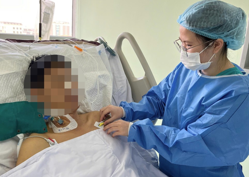 Dùng thuốc nam tăng cường sinh lý, một người đàn ông phải ghép gan cấp cứu- Ảnh 1. Dùng thuốc nam tăng cường sinh lý, một người đàn ông phải ghép gan cấp cứu- Ảnh 1.