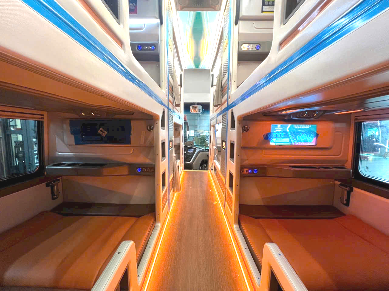 Quy định mới về y&ecirc;u cầu kỹ thuật xe kh&aacute;ch giường nằm- Ảnh 2.