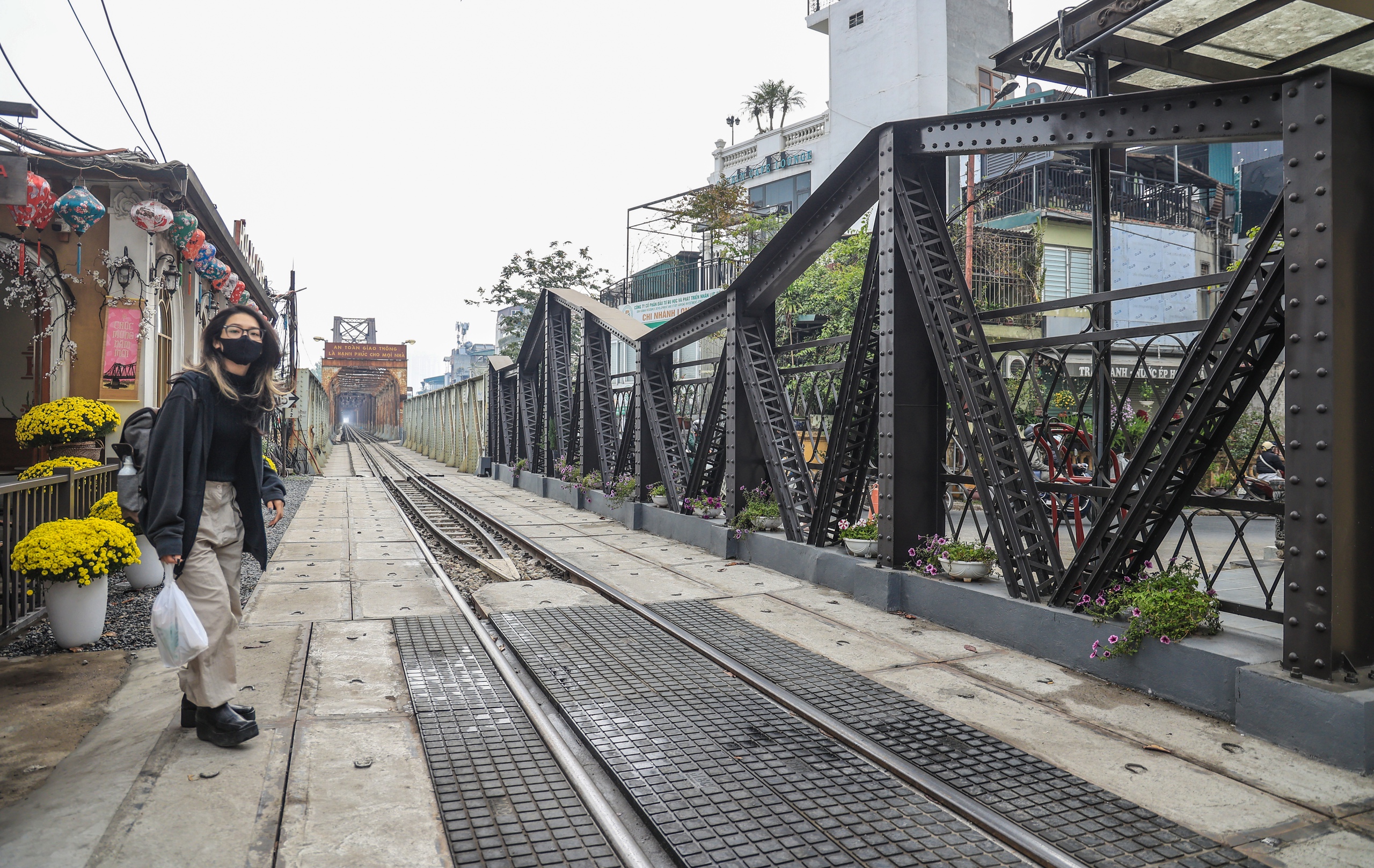 Ga Long Bi&ecirc;n, H&agrave; Nội trang ho&agrave;ng rực rỡ đ&oacute;n Tết- Ảnh 8.