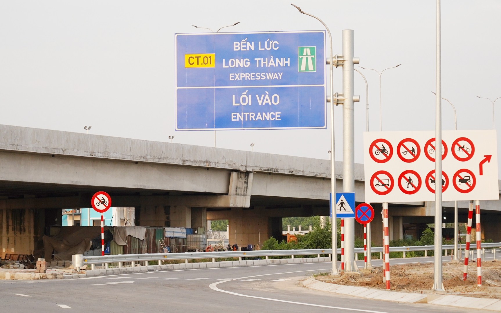 Hướng dẫn lộ tr&igrave;nh đi cao tốc Bến Lức - Long Th&agrave;nh tr&aacute;nh kẹt xe tr&ecirc;n QL51 dịp Tết