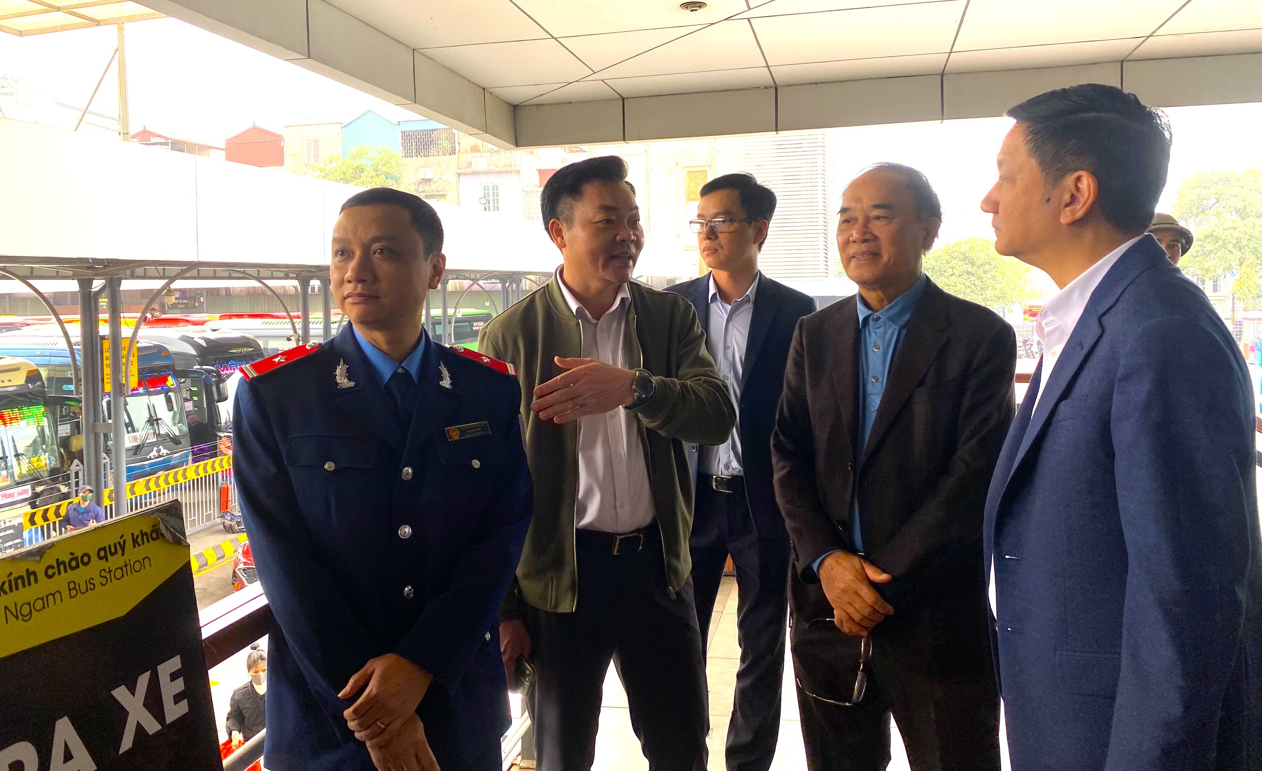 Kiểm so&aacute;t chặt hoạt động vận tải Tết, kh&ocirc;ng để tăng gi&aacute; v&eacute; tr&aacute;i quy định- Ảnh 2.