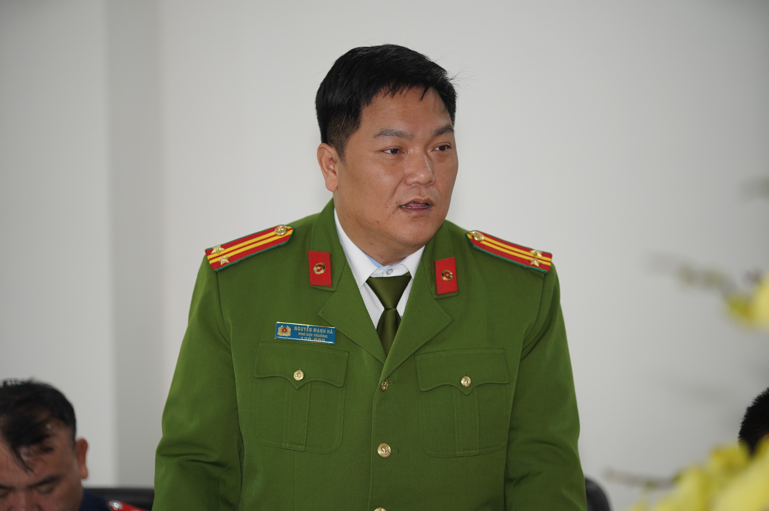 L&atilde;nh đạo Ủy ban ATGT Quốc gia thị s&aacute;t bến xe, s&acirc;n bay trước cao điểm tết Nguy&ecirc;n đ&aacute;n- Ảnh 7.
