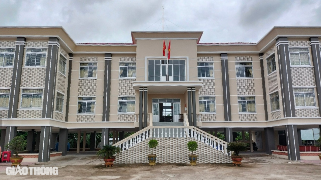 Độc đ&aacute;o những căn nh&agrave; "cao cẳng" chống ngập ở C&agrave; Mau- Ảnh 9.