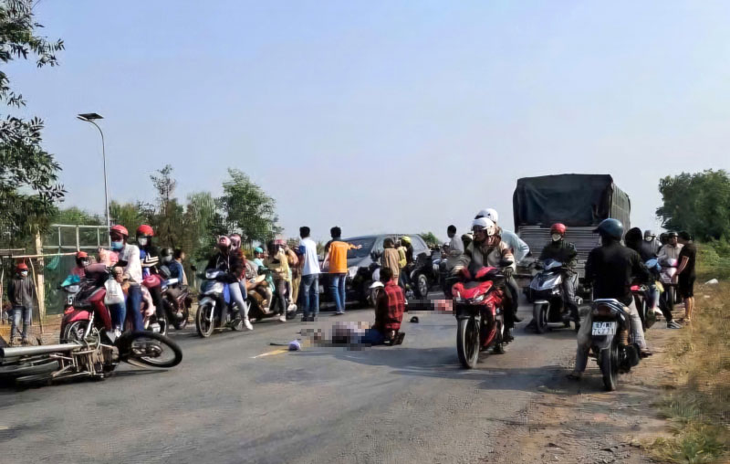 Hiện trường vụ tai nạn tr&ecirc;n quốc lộ N2 khiến hai người tử vong tại chỗ.