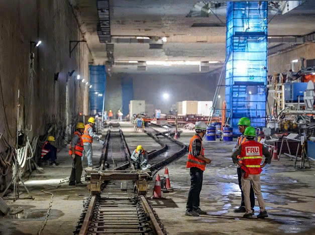 Cận Tết, ga ngầm Metro Nhổn - ga Hà Nội vẫn tất bật thi công- Ảnh 1. Cận Tết, ga ngầm Metro Nhổn - ga Hà Nội vẫn tất bật thi công- Ảnh 1.