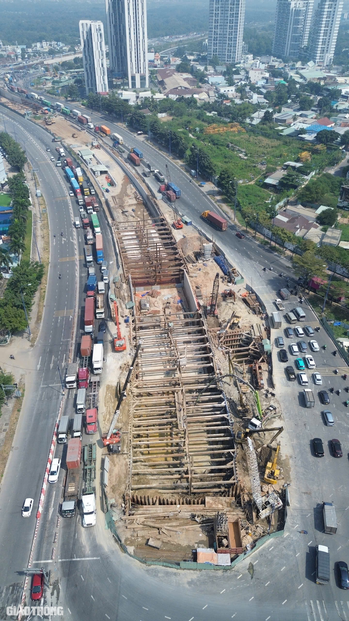 N&uacute;t giao An Ph&uacute; tăng tốc thi c&ocirc;ng xuy&ecirc;n Tết, th&ocirc;ng xe to&agrave;n bộ trong năm 2025- Ảnh 3.