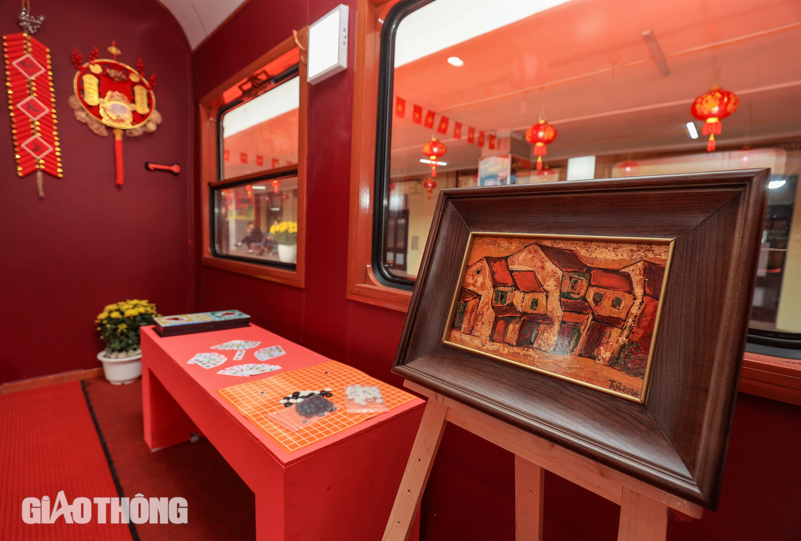 Ngỡ ng&agrave;ng trước &ldquo;Chuyến t&agrave;u Xu&acirc;n&rdquo; độc đ&aacute;o chạy xuy&ecirc;n Giao thừa- Ảnh 9.