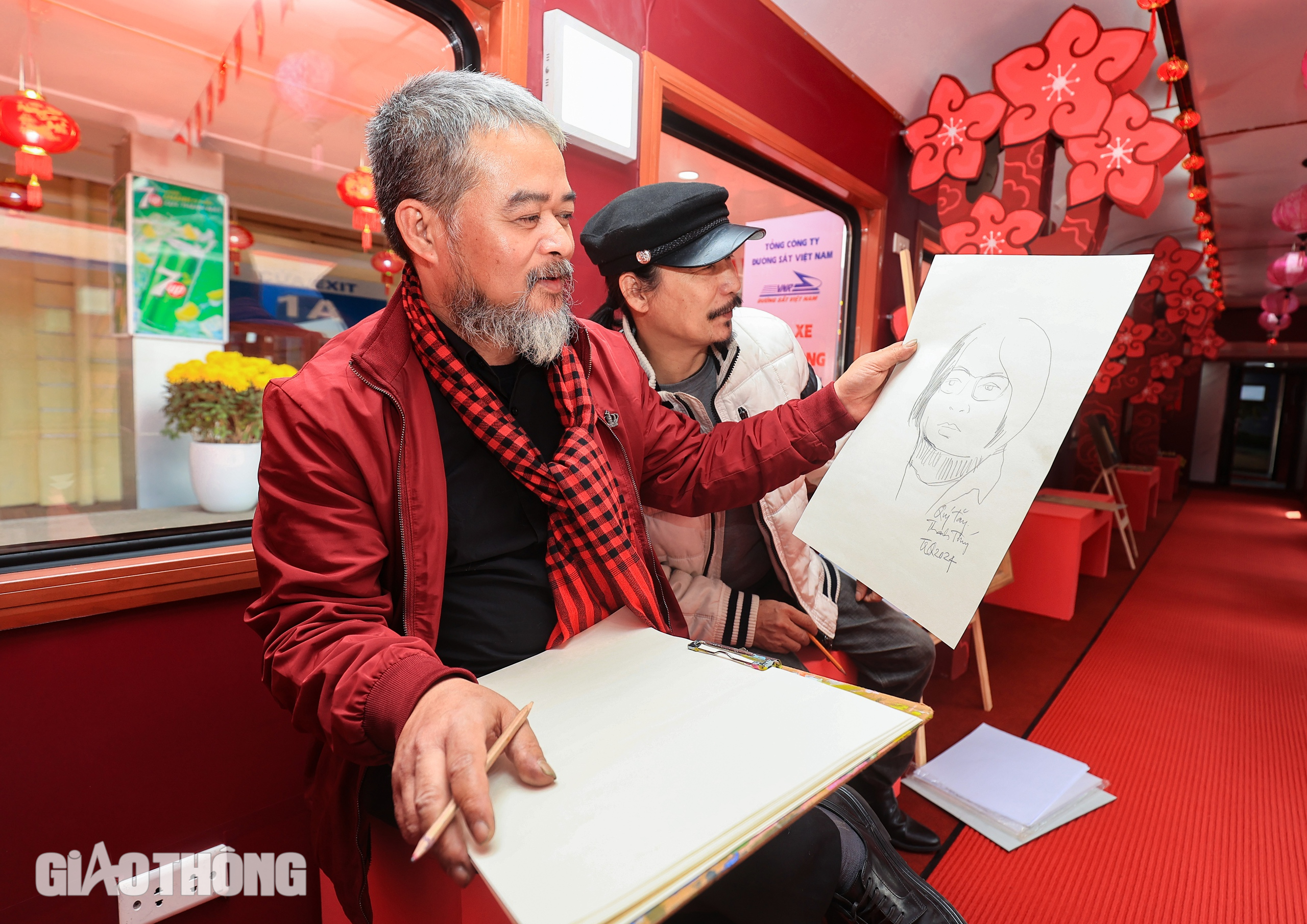 Ngỡ ng&agrave;ng trước &ldquo;Chuyến t&agrave;u Xu&acirc;n&rdquo; độc đ&aacute;o chạy xuy&ecirc;n Giao thừa- Ảnh 10.