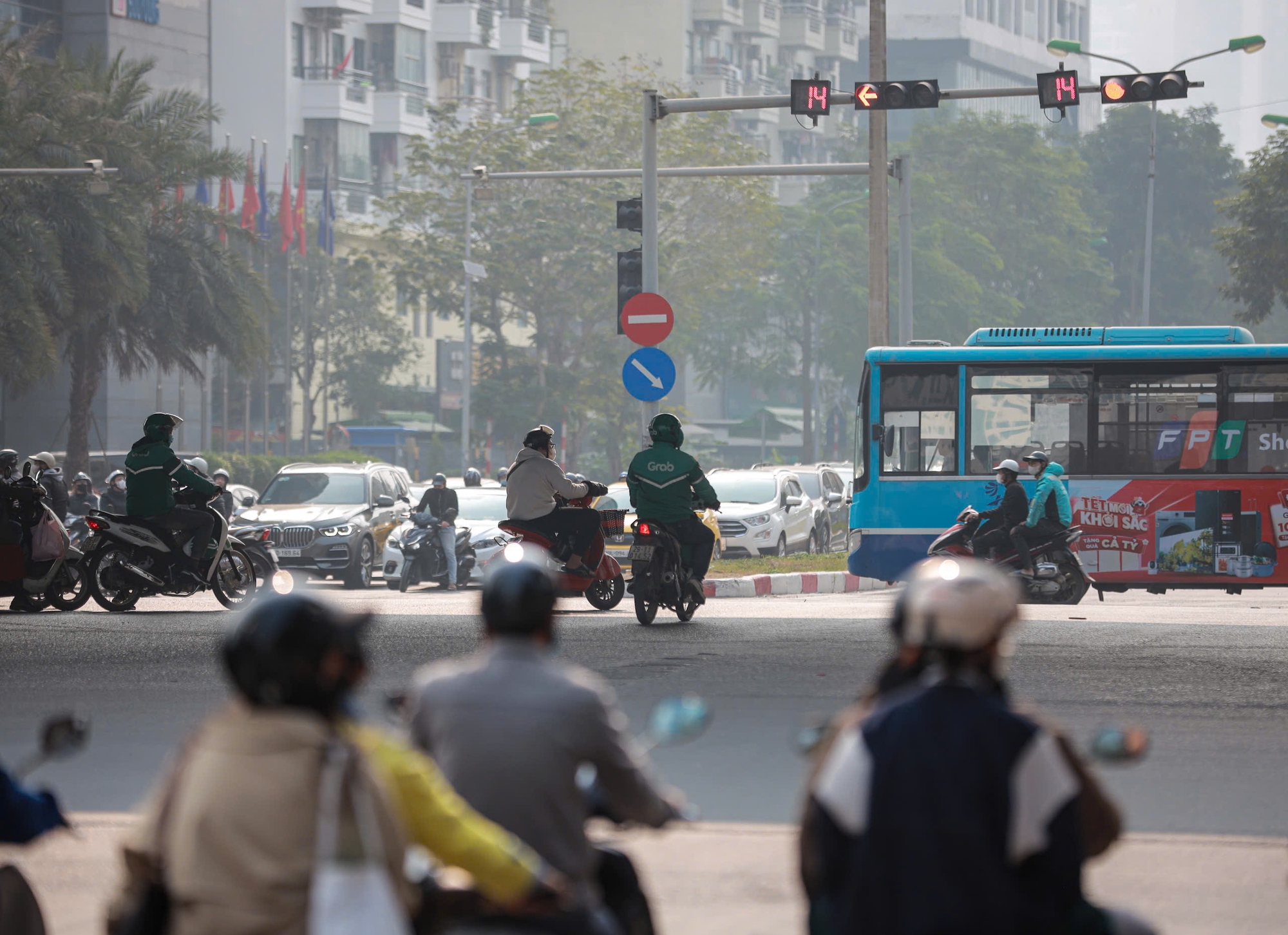 Cục CSGT: Tổng r&agrave; so&aacute;t đ&egrave;n t&iacute;n hiệu, tr&aacute;nh phạt oan- Ảnh 1.