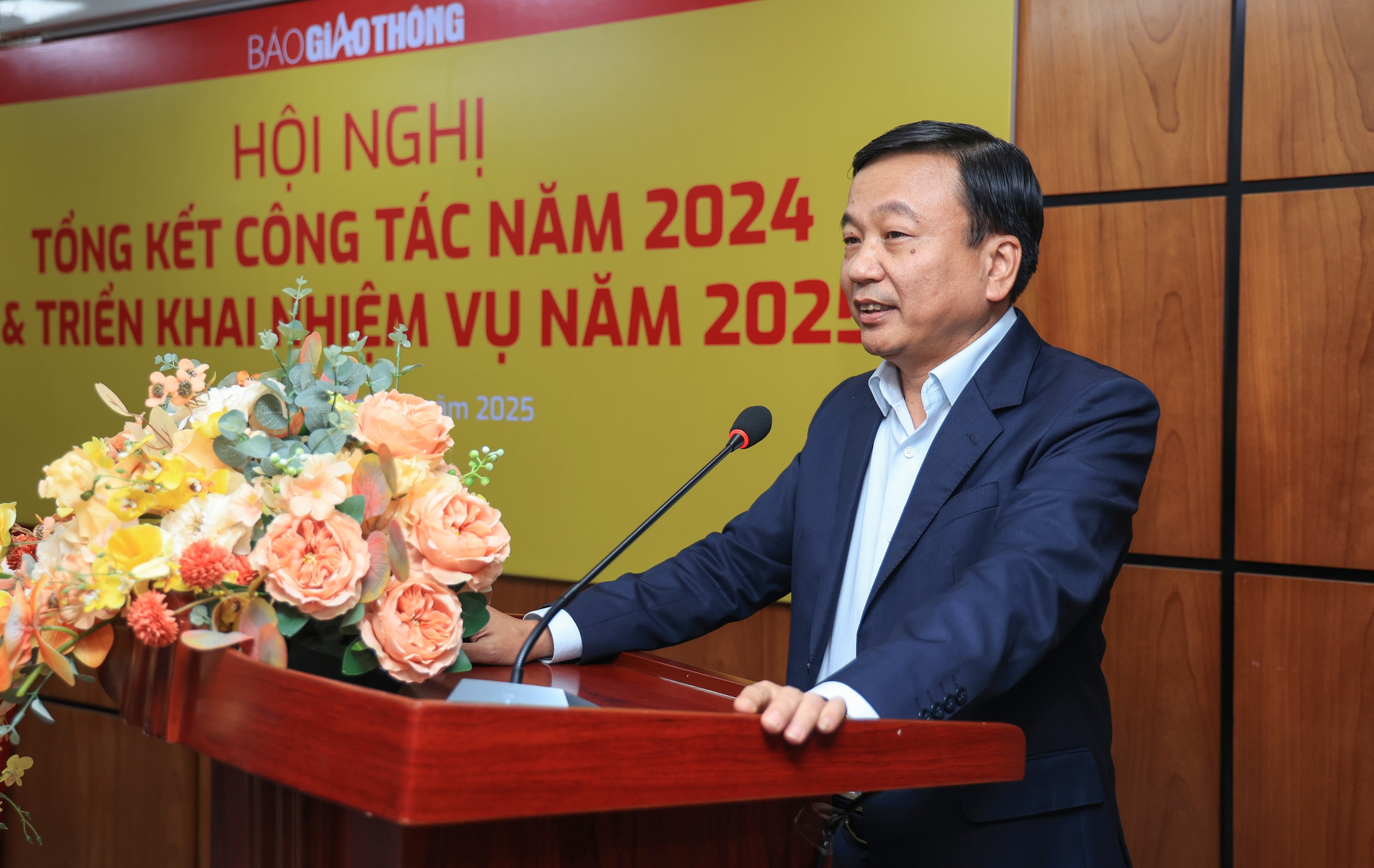 Thứ trưởng Nguyễn Danh Huy: B&aacute;o Giao th&ocirc;ng phải vượt qua th&aacute;ch thức- Ảnh 1.