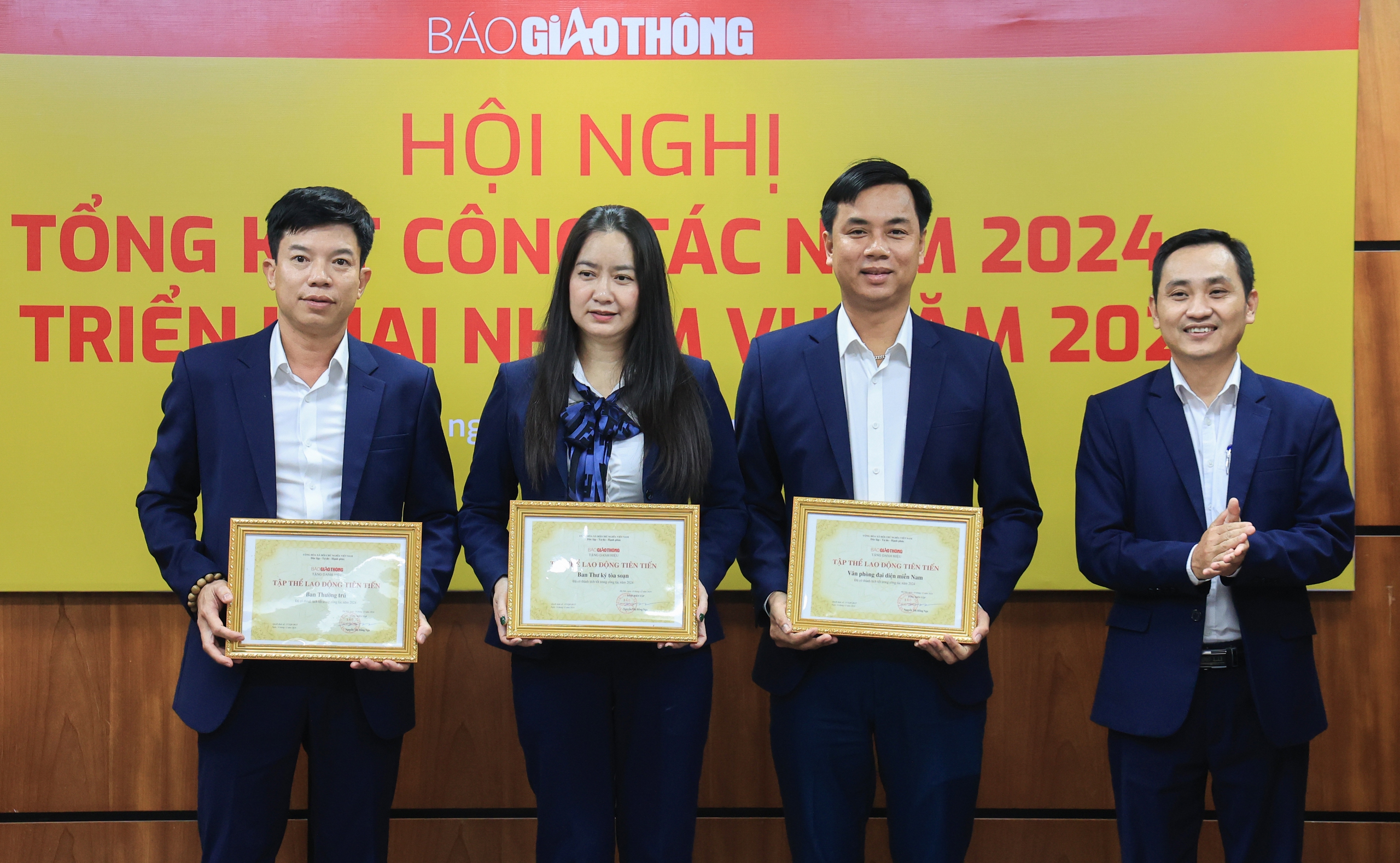 Thứ trưởng Nguyễn Danh Huy: B&aacute;o Giao th&ocirc;ng phải vượt qua th&aacute;ch thức- Ảnh 7.