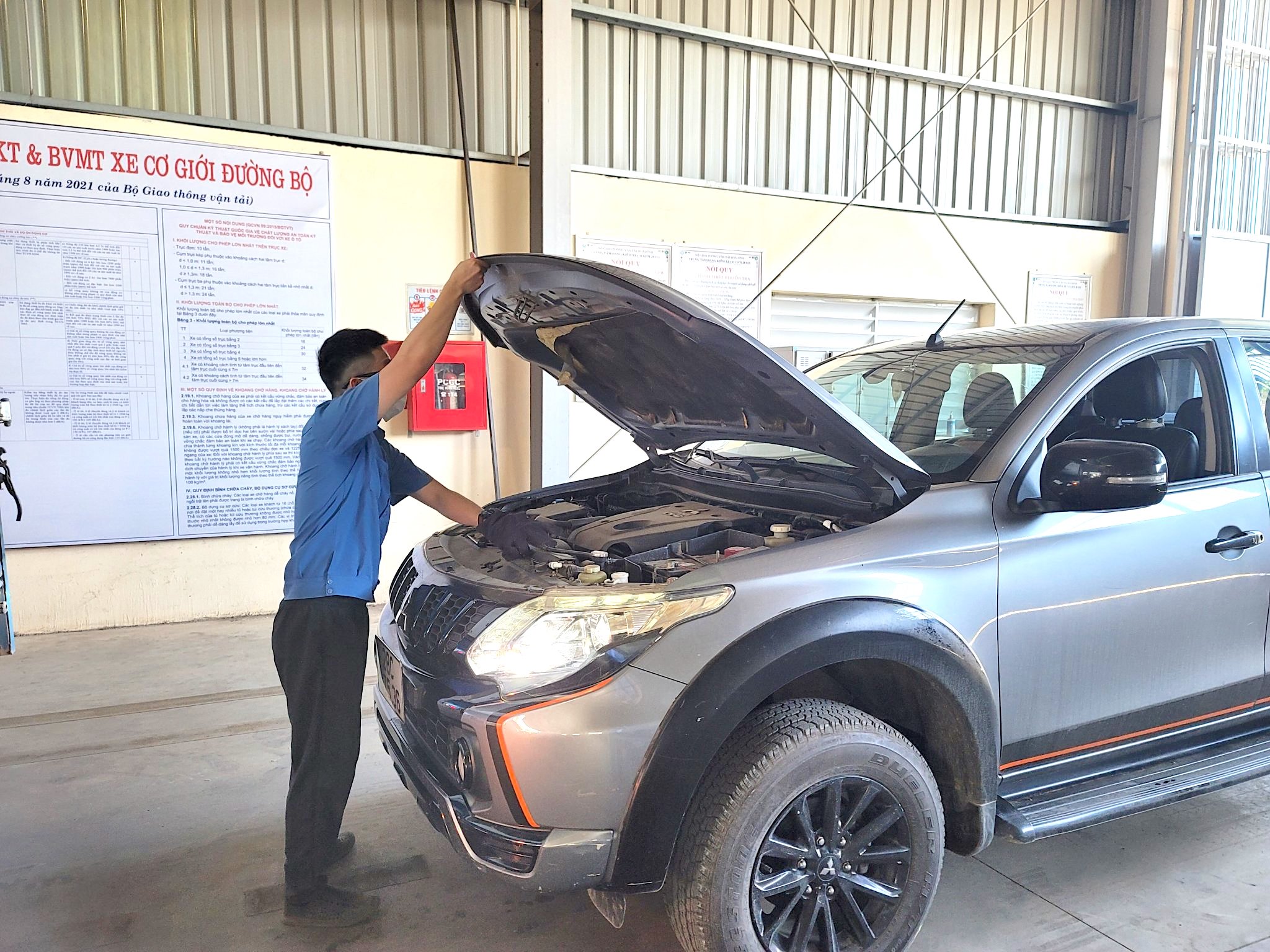 Ô tô bị cảnh báo đăng kiểm trong trường hợp nào?- Ảnh 3. Ô tô bị cảnh báo đăng kiểm trong trường hợp nào?- Ảnh 3.