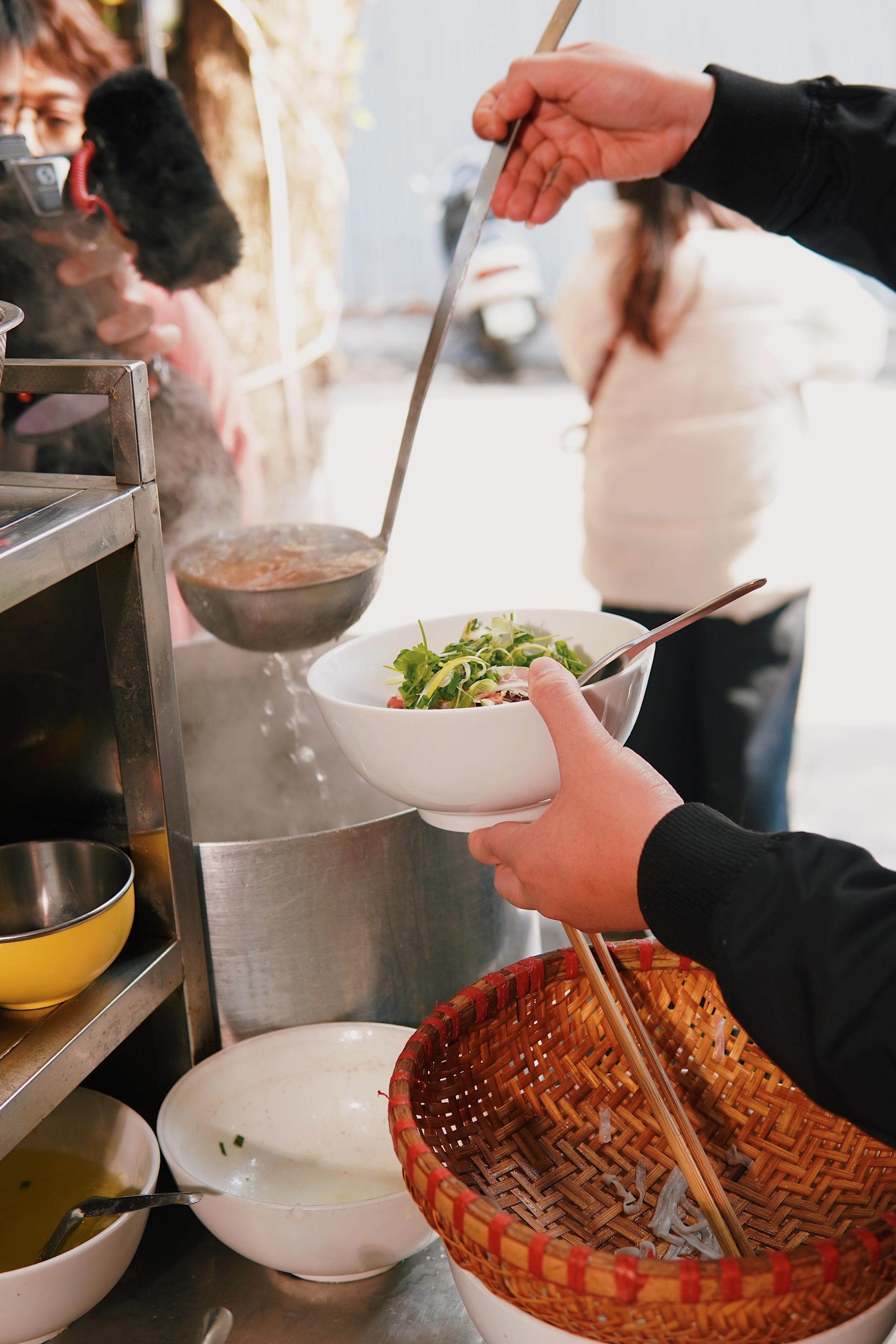 Ninh Tito khởi động h&agrave;nh tr&igrave;nh kể chuyện với b&uacute;n, phở H&agrave; Nội ng&agrave;y Tết- Ảnh 3.