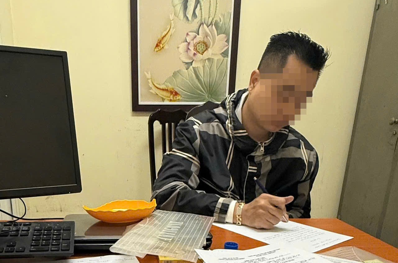 T&agrave;i xế che biển số, sửa chữ F th&agrave;nh E bị phạt 23 triệu- Ảnh 2.