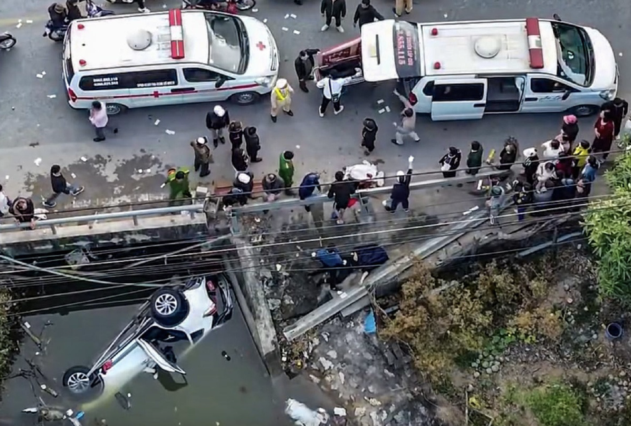 Thủ tướng: Khẩn trương khắc phục hậu quả vụ TNGT l&agrave;m 7 người chết ở Nam Định- Ảnh 1.