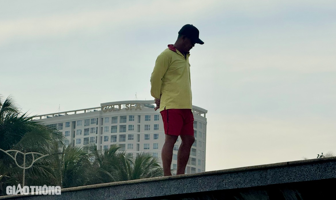 Phố biển Vũng Tàu đông nghẹt du khách ngày mùng 3 Tết- Ảnh 14. Phố biển Vũng Tàu đông nghẹt du khách ngày mùng 3 Tết- Ảnh 14.