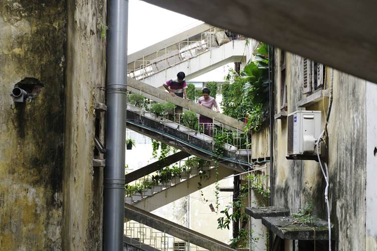 "Mưa tr&ecirc;n c&aacute;nh bướm": Sự thật ph&iacute;a sau vụ ngoại t&igrave;nh của người chồng- Ảnh 6.