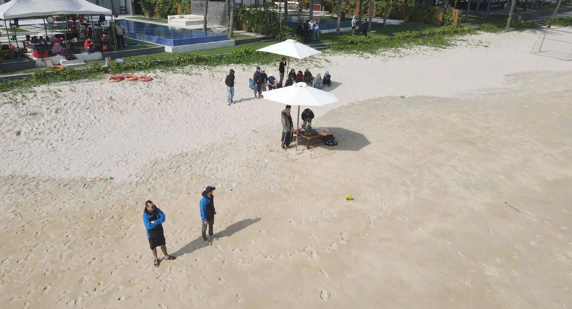 Nh&acirc;n vi&ecirc;n cứu hộ mất t&iacute;ch sau khi cứu người tắm biển gặp nạn- Ảnh 1.