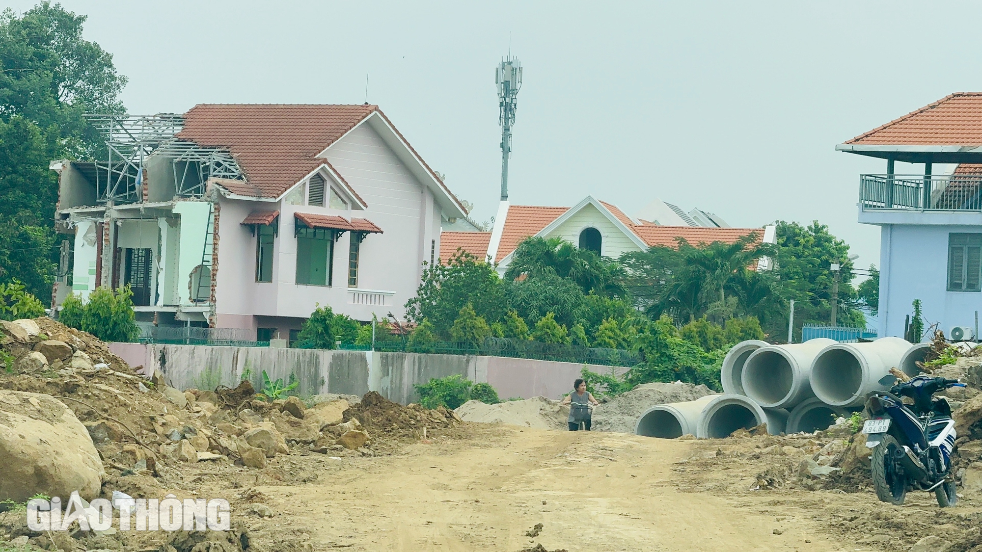 Có 99% mặt bằng, đường ven sông Đồng Nai tăng tốc vào chặng đua cuối- Ảnh 8. Có 99% mặt bằng, đường ven sông Đồng Nai tăng tốc vào chặng đua cuối- Ảnh 8.