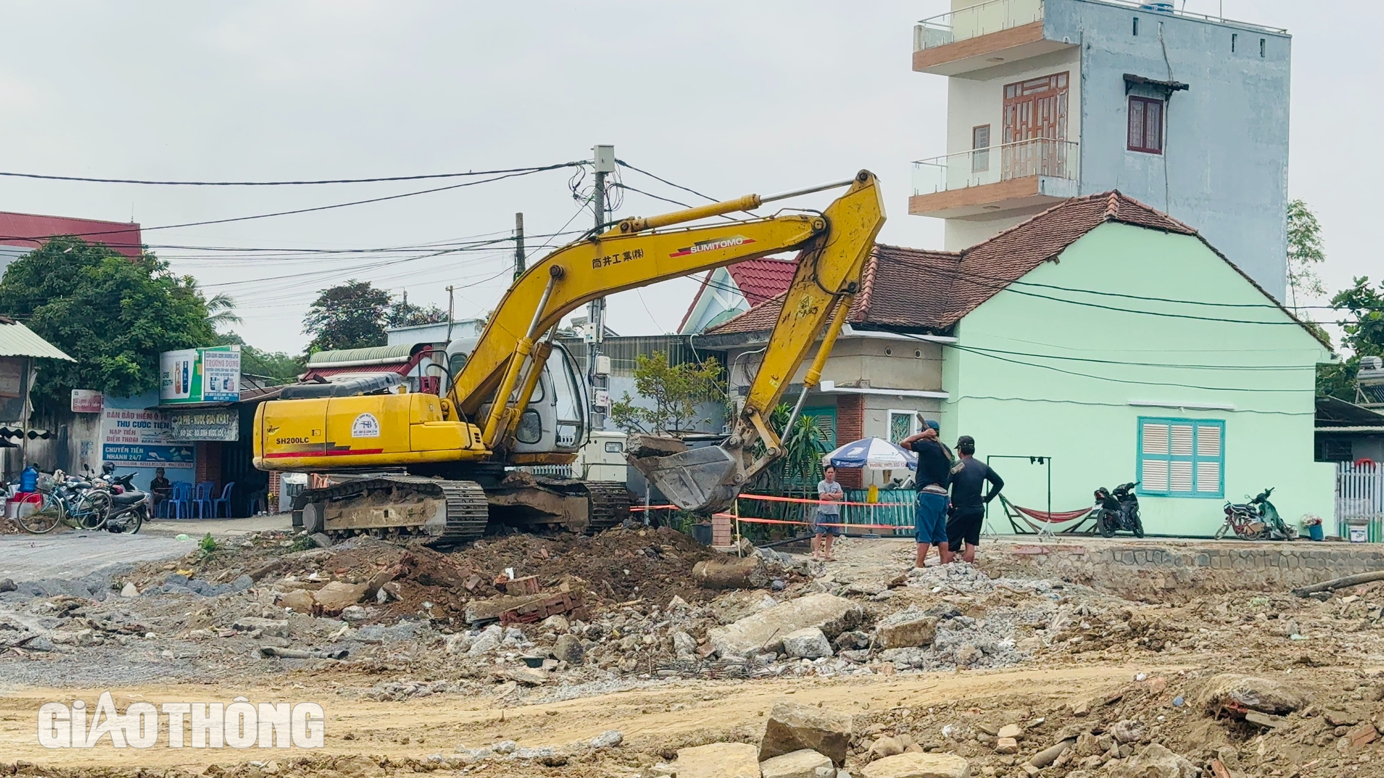 Có 99% mặt bằng, đường ven sông Đồng Nai tăng tốc vào chặng đua cuối- Ảnh 2. Có 99% mặt bằng, đường ven sông Đồng Nai tăng tốc vào chặng đua cuối- Ảnh 2.