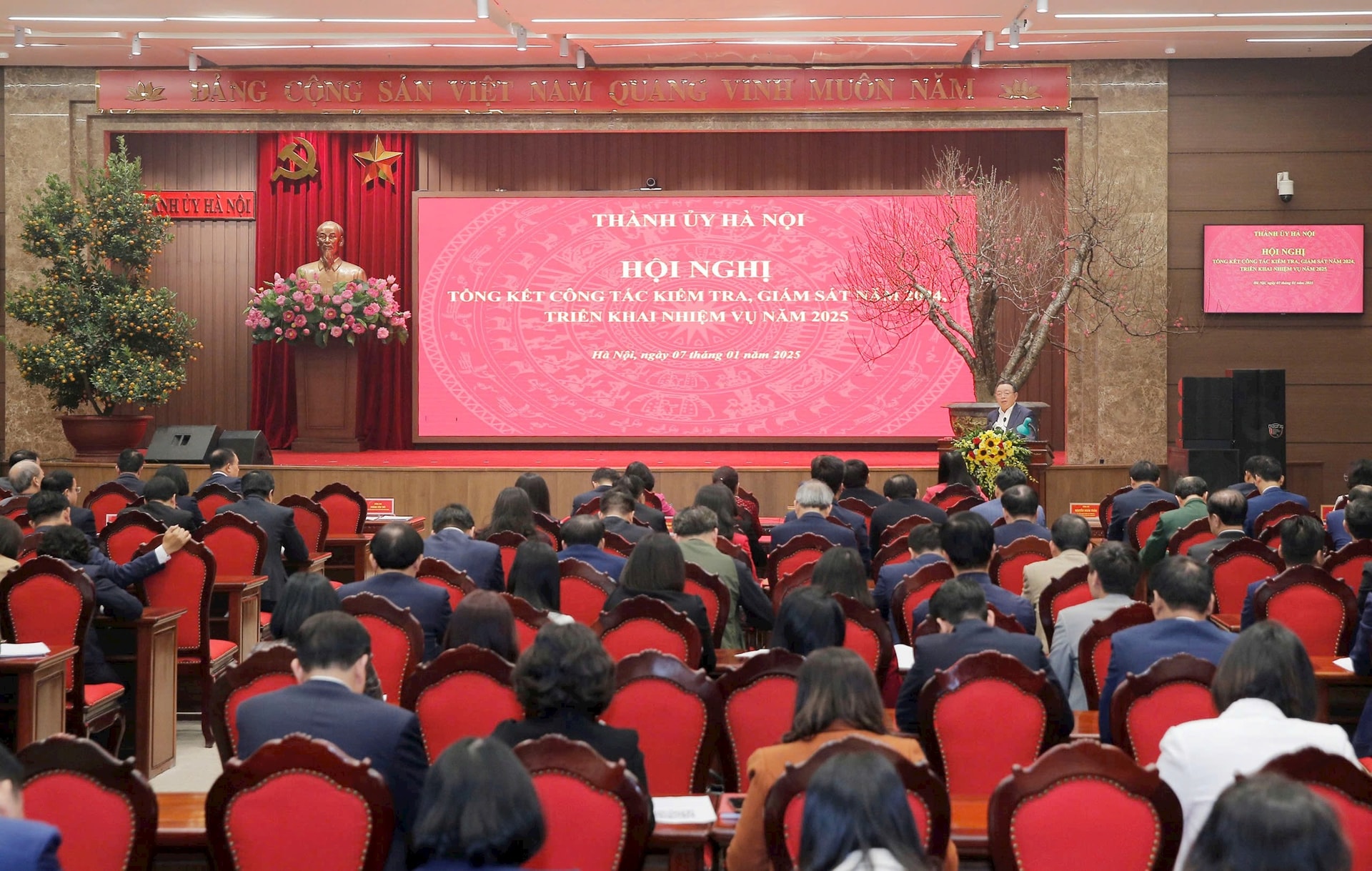H&agrave; Nội: Kỷ luật 17 tổ chức Đảng v&agrave; 21 đảng vi&ecirc;n li&ecirc;n quan vụ AIC- Ảnh 1.