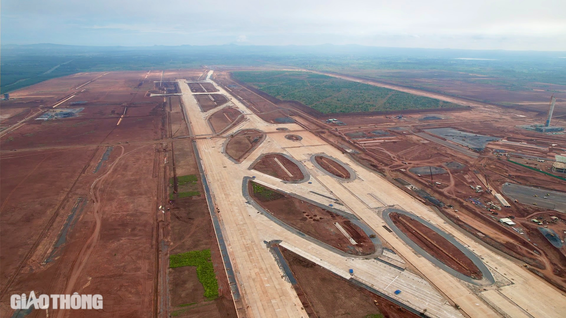 Tăng tốc toàn diện để sân bay Long Thành về đích trong năm 2025- Ảnh 7. Tăng tốc toàn diện để sân bay Long Thành về đích trong năm 2025- Ảnh 7.