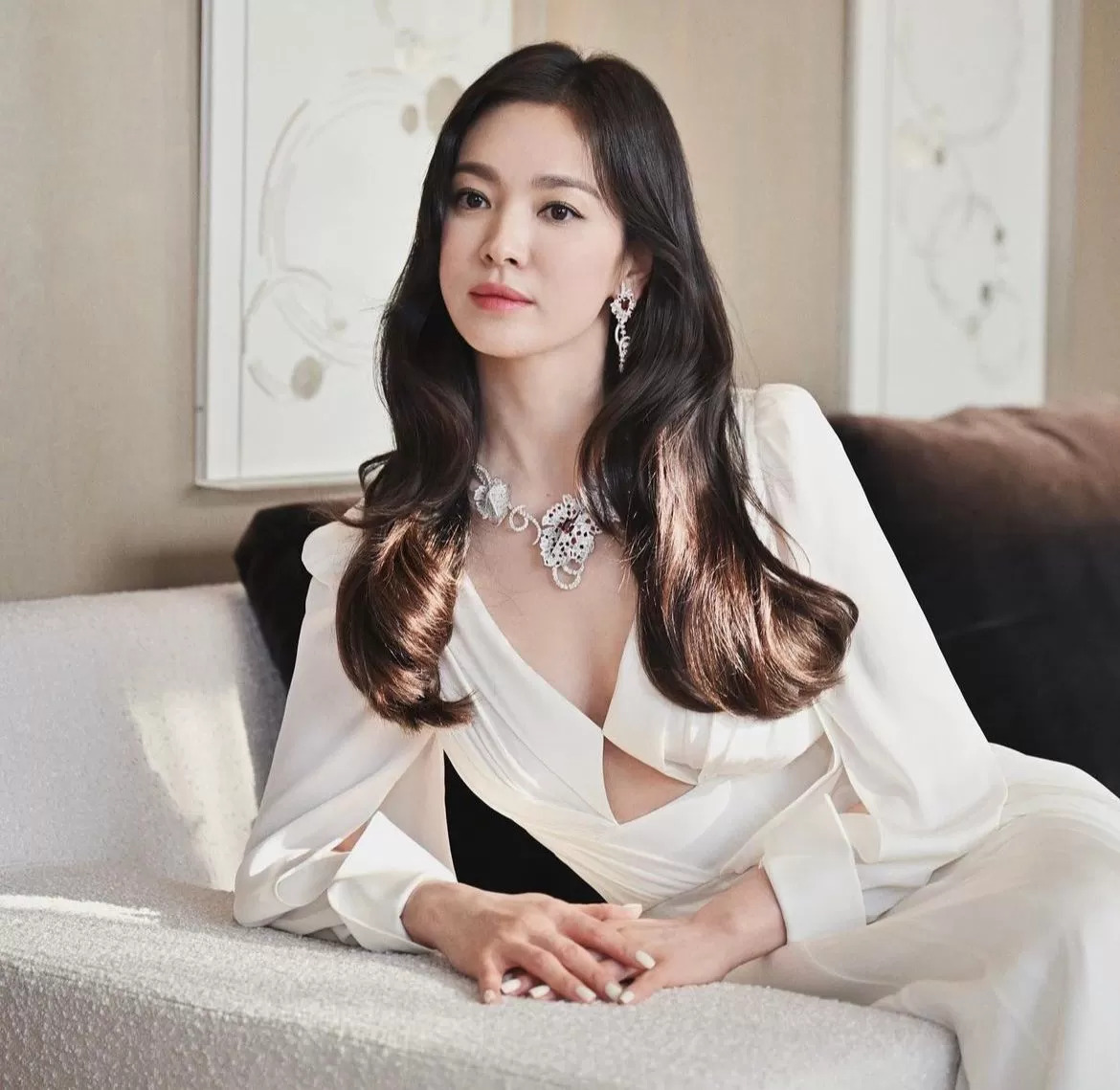 Song Hye Kyo: "T&ocirc;i c&oacute; rất nhiều kẻ th&ugrave;"- Ảnh 6.