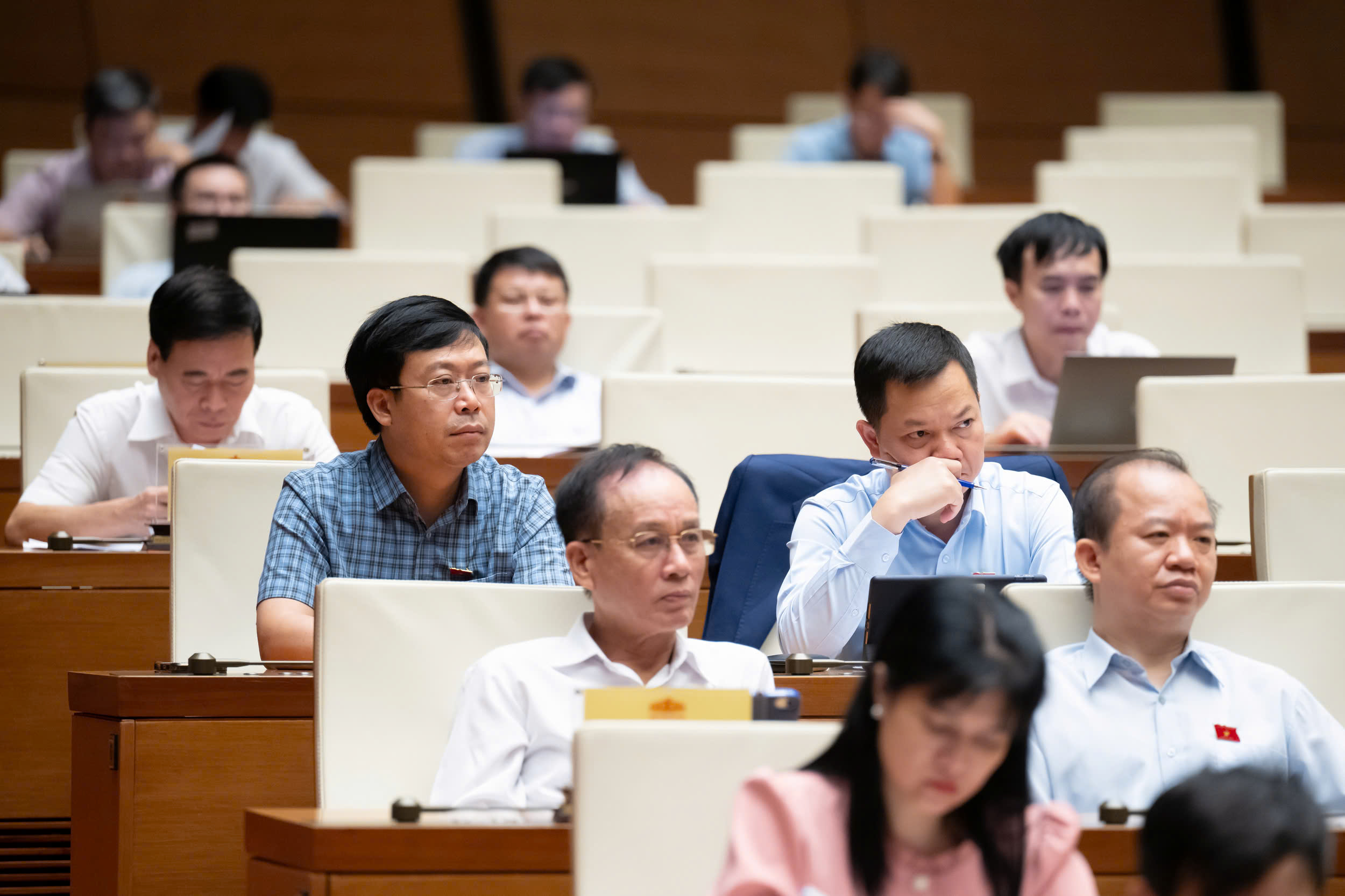 Luật hóa cơ chế bảo vệ để viên chức dám đổi mới sáng tạo, không sợ trách nhiệm- Ảnh 2. Luật hóa cơ chế bảo vệ để viên chức dám đổi mới sáng tạo, không sợ trách nhiệm- Ảnh 2.