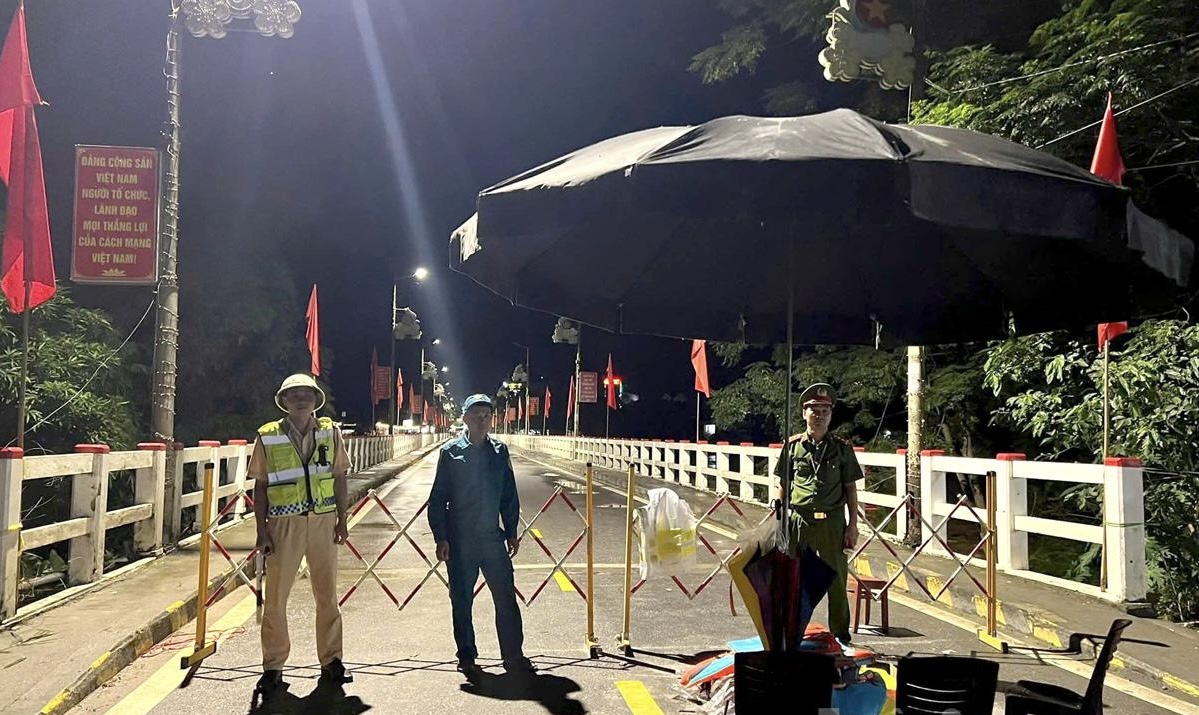 Tuy&ecirc;n Quang tổ chức ph&acirc;n luồng giao th&ocirc;ng tr&ecirc;n QL3B, QL34- Ảnh 1.